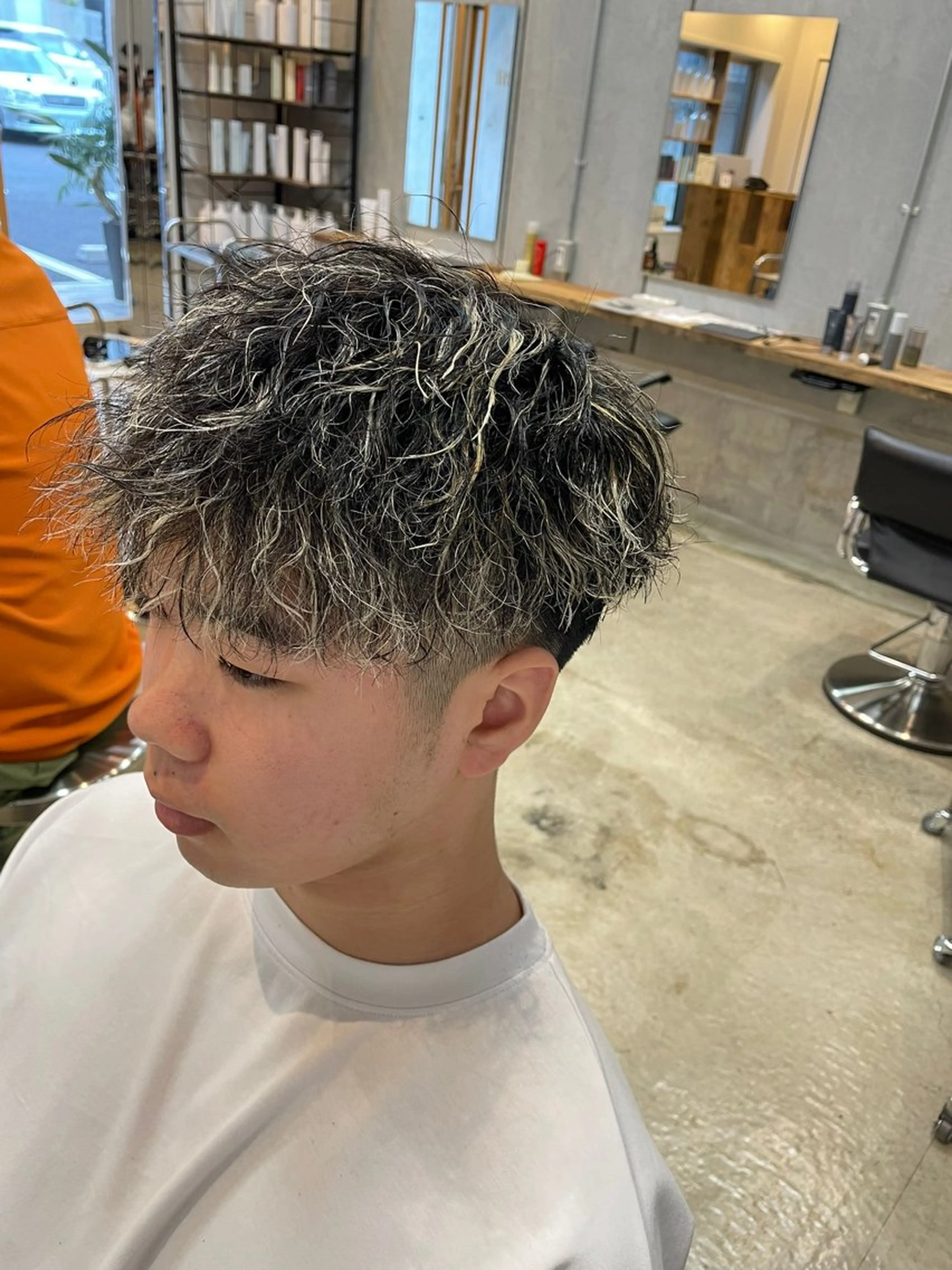 🎱メンズカット＋パーマ＋メッシュ🎱の写真