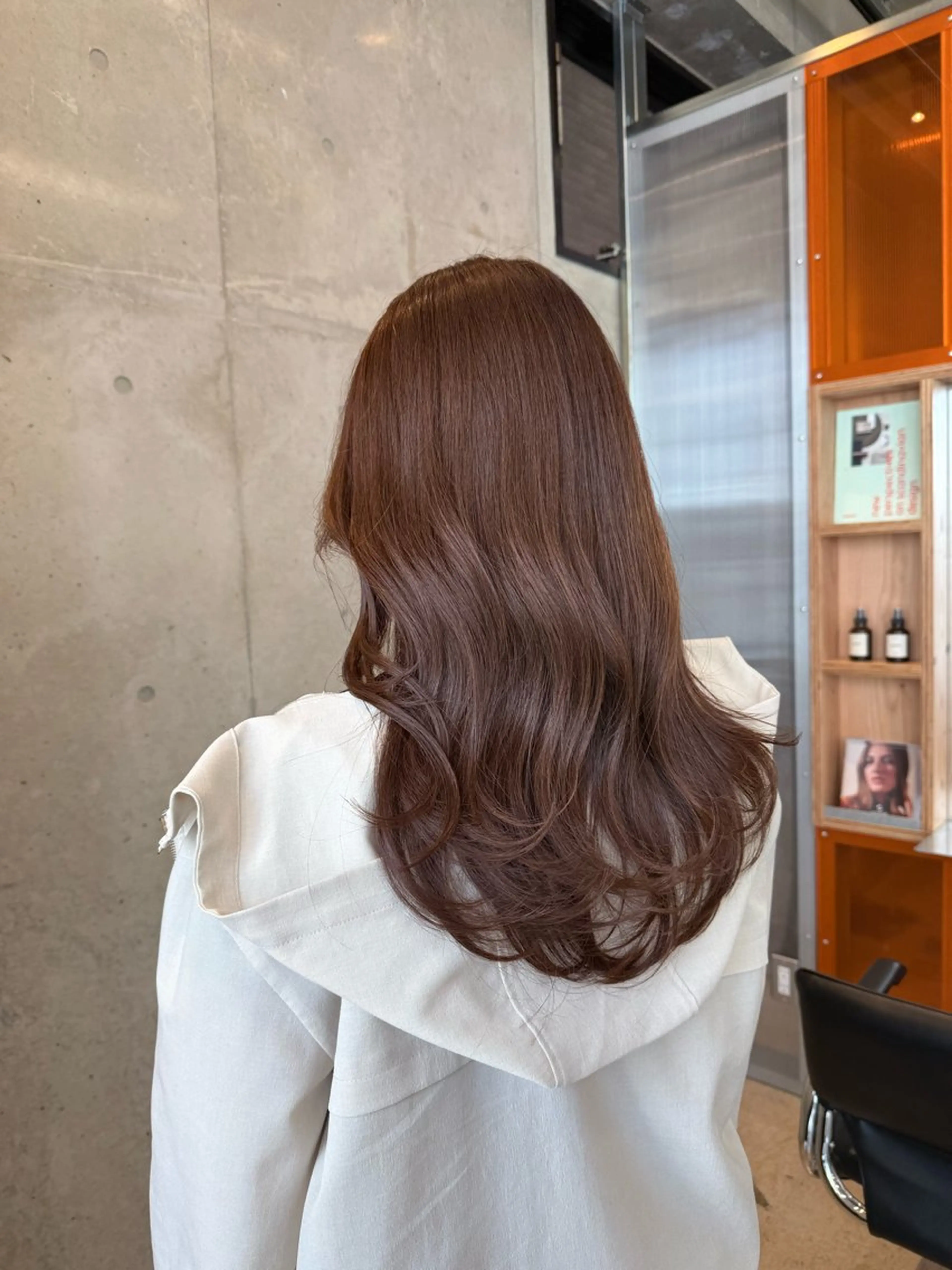 ロング カラー ヘアアレンジ ベージュカラー ブラウンカラー ヘアカラー REONA🪽✨薬院 レイヤーカット🫧のヘアスタイル