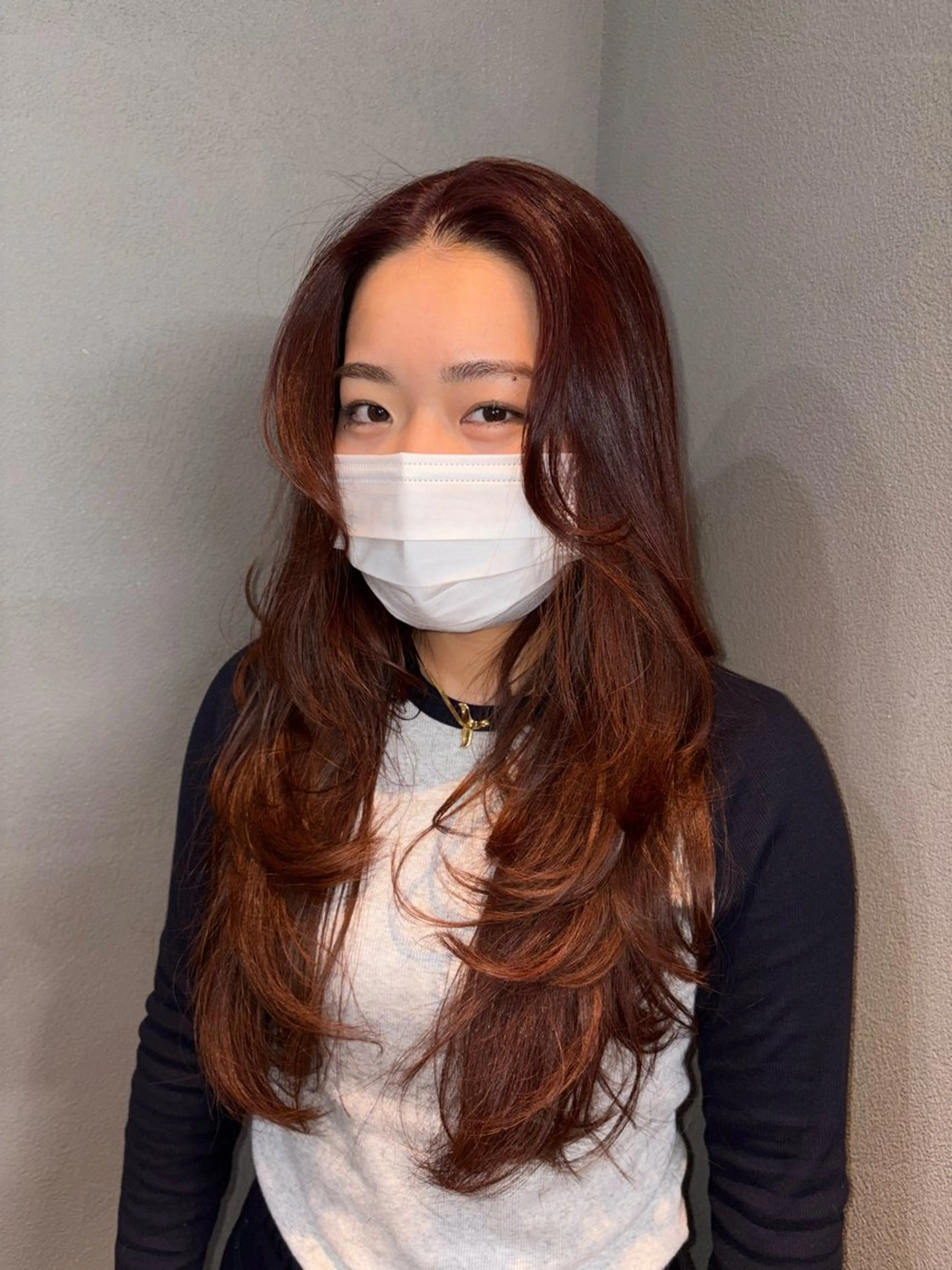 ロング カラー ブラウンカラー オレンジ オレンジブラウン レイヤーカット 淀 小南津のヘアスタイル