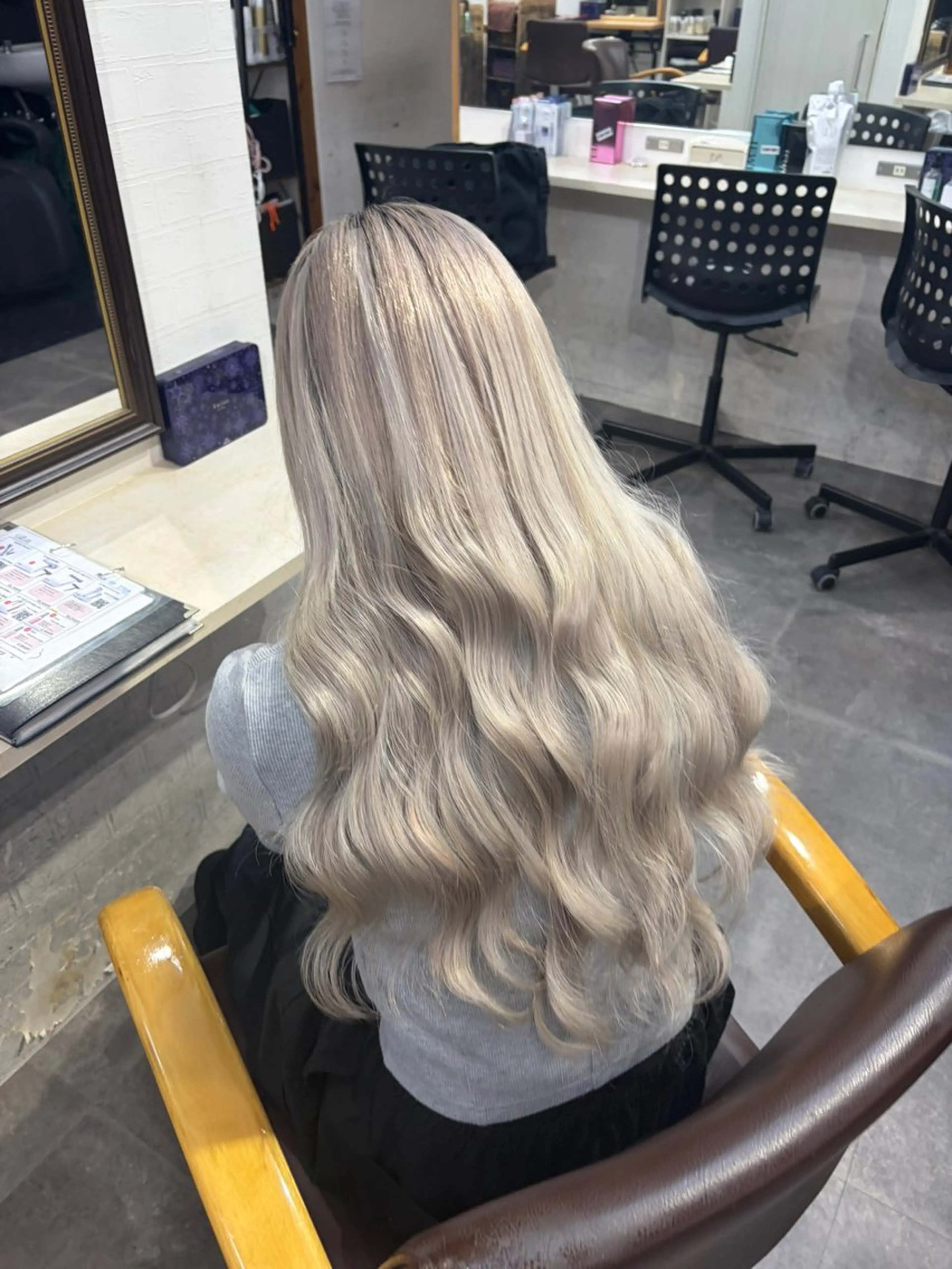 ロング ヘアカラー エクステ 🎀U-topia 🎀小西　ゆずほ🎀のヘアスタイル