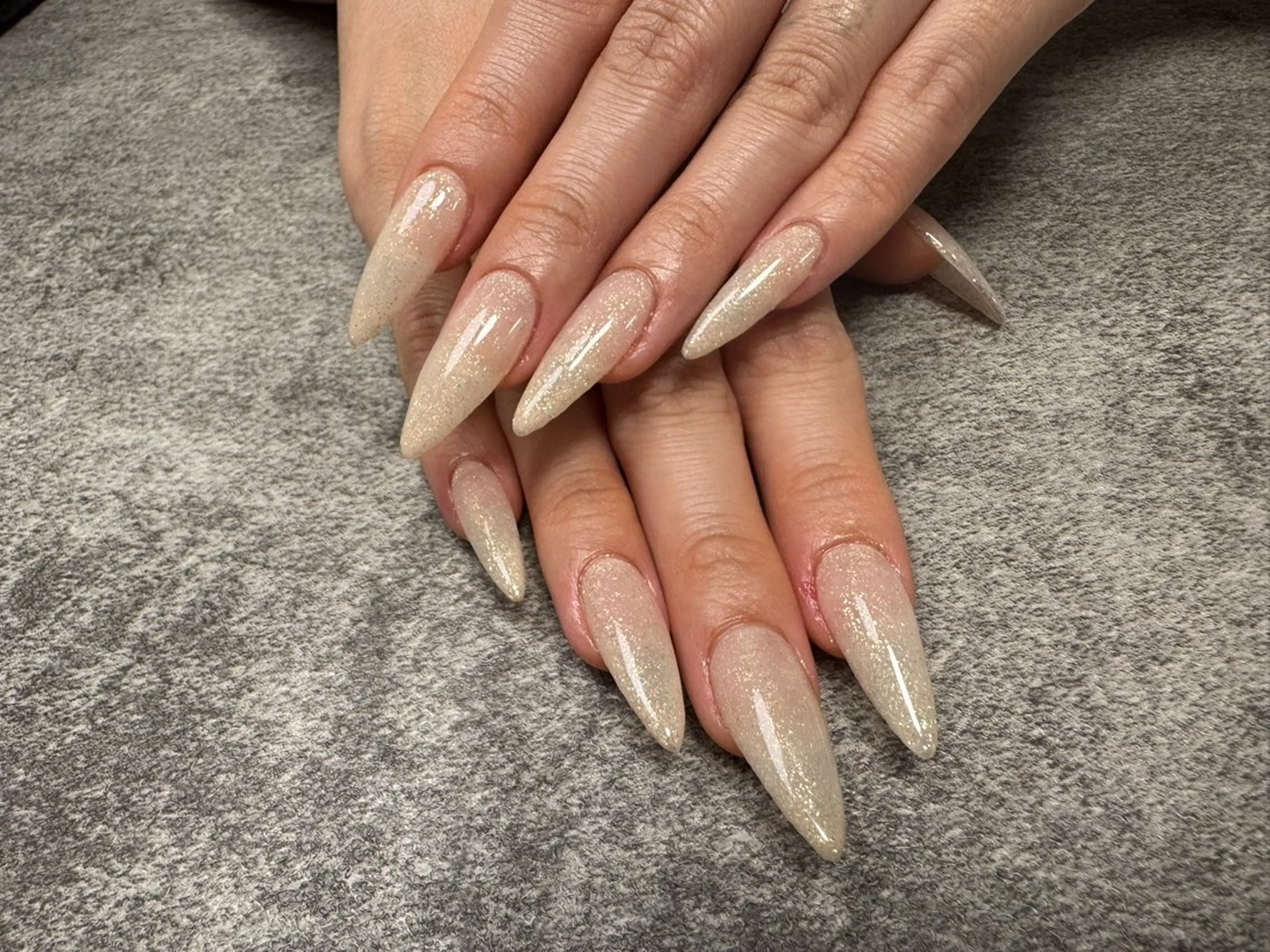 ネイル 長さ出し ロングネイル スカルプネイル THE LOVERS 🖤 tomomiのネイルデザイン