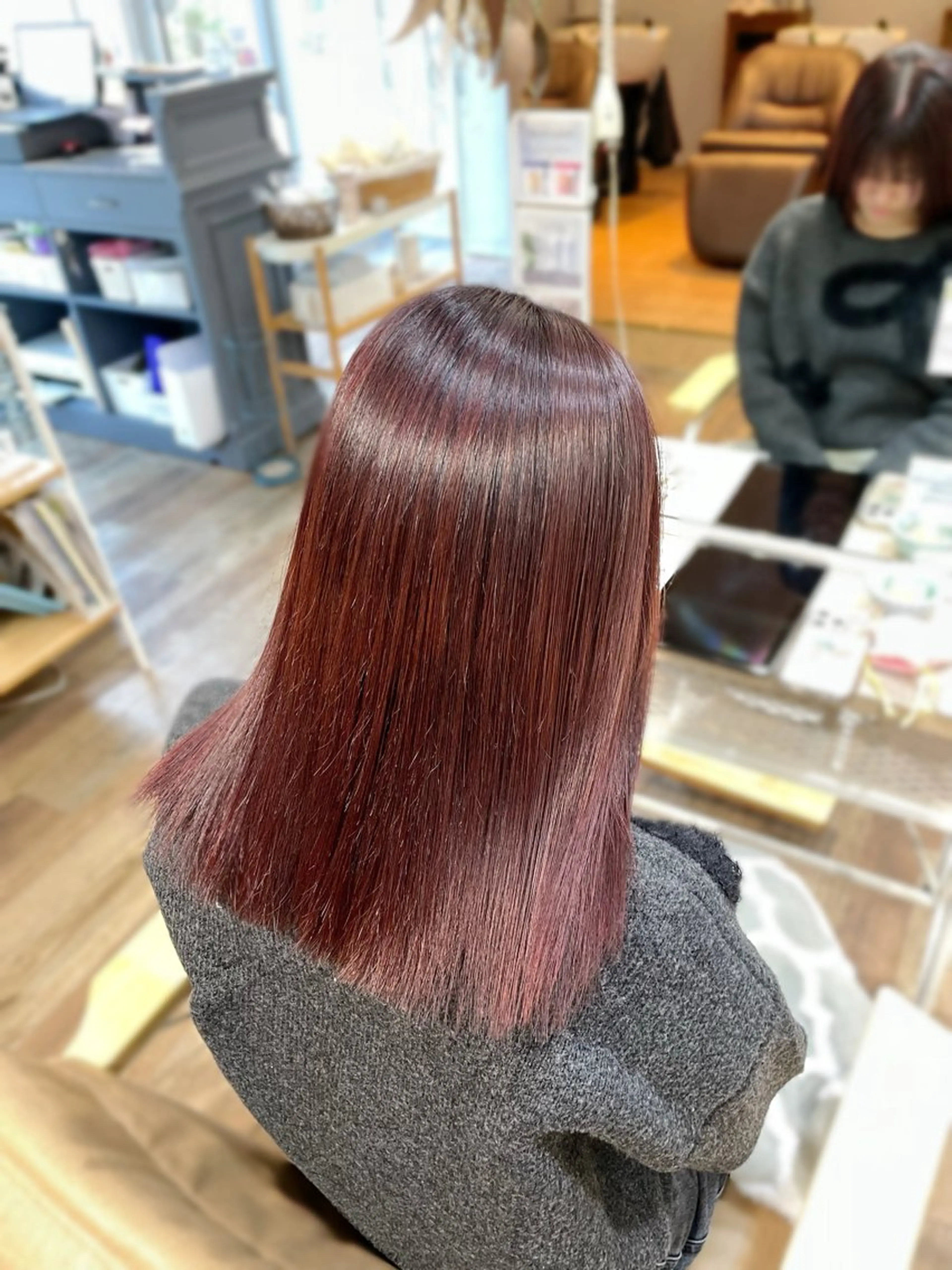 セミロング ピンク・ラベンダー/ レイヤー/NANAのヘアスタイル