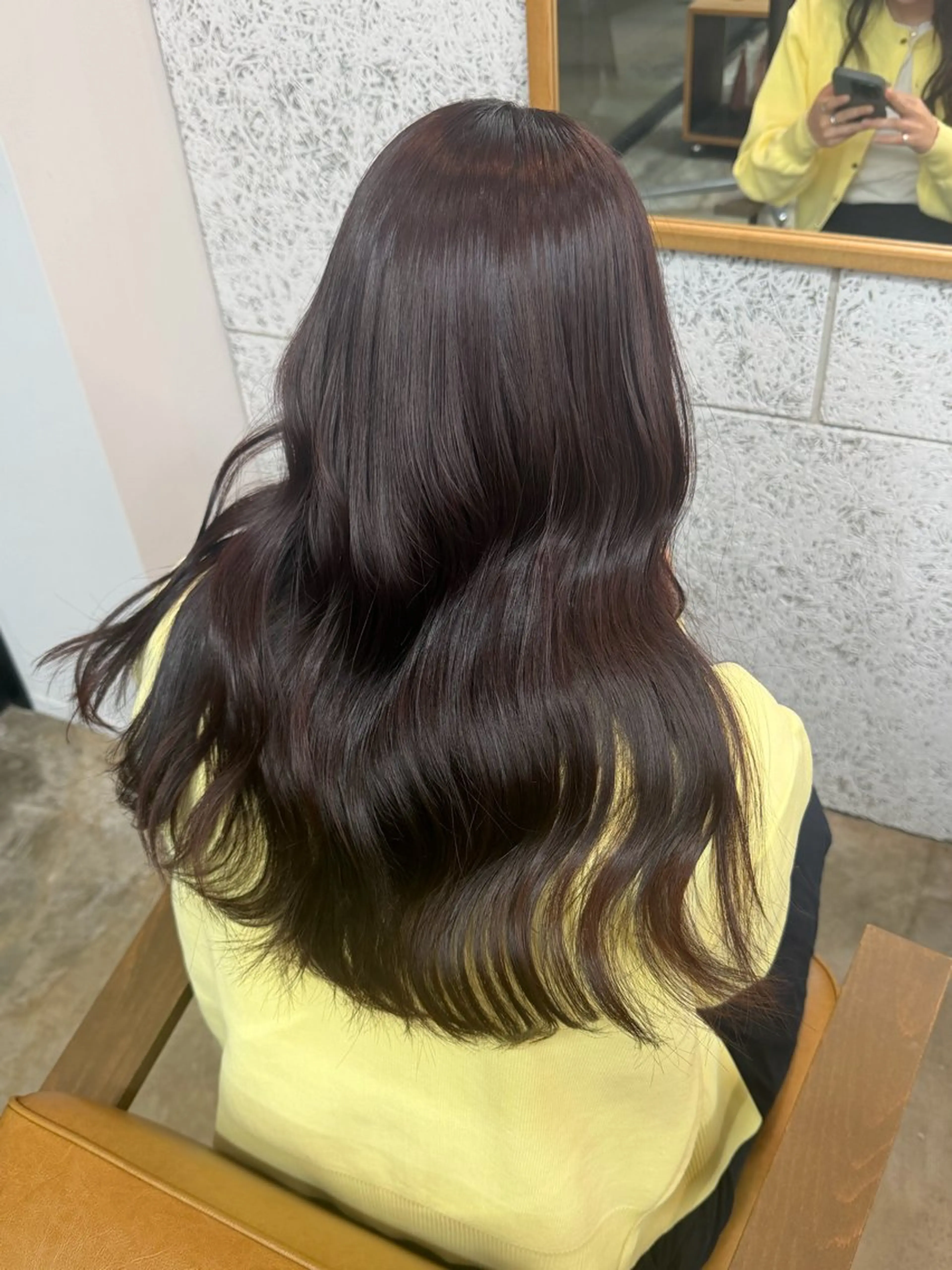 ロング ヘアカラー SEE-SAW． MANAKAのヘアスタイル