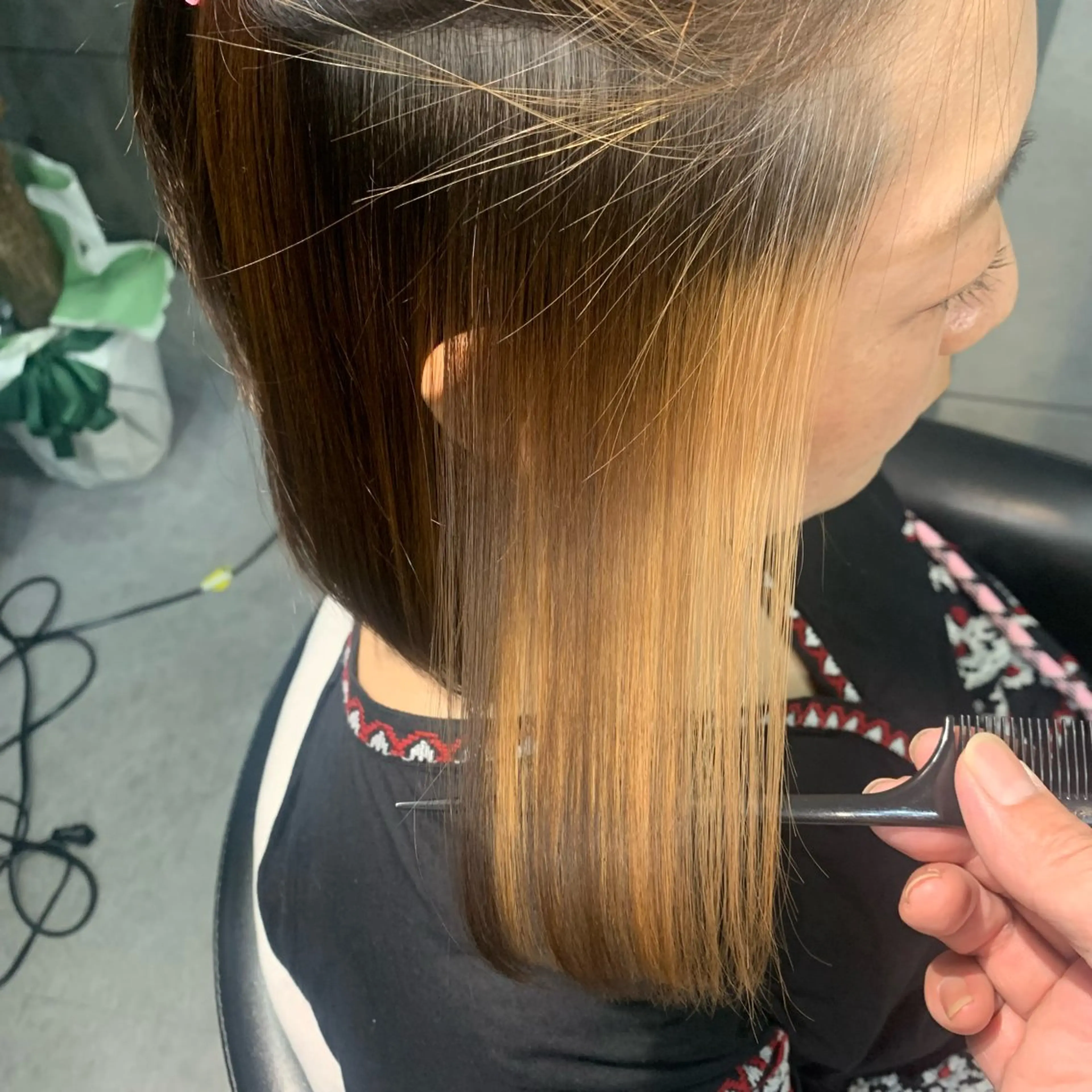 ミディアム ディレクター鮫島 俊介のヘアスタイル