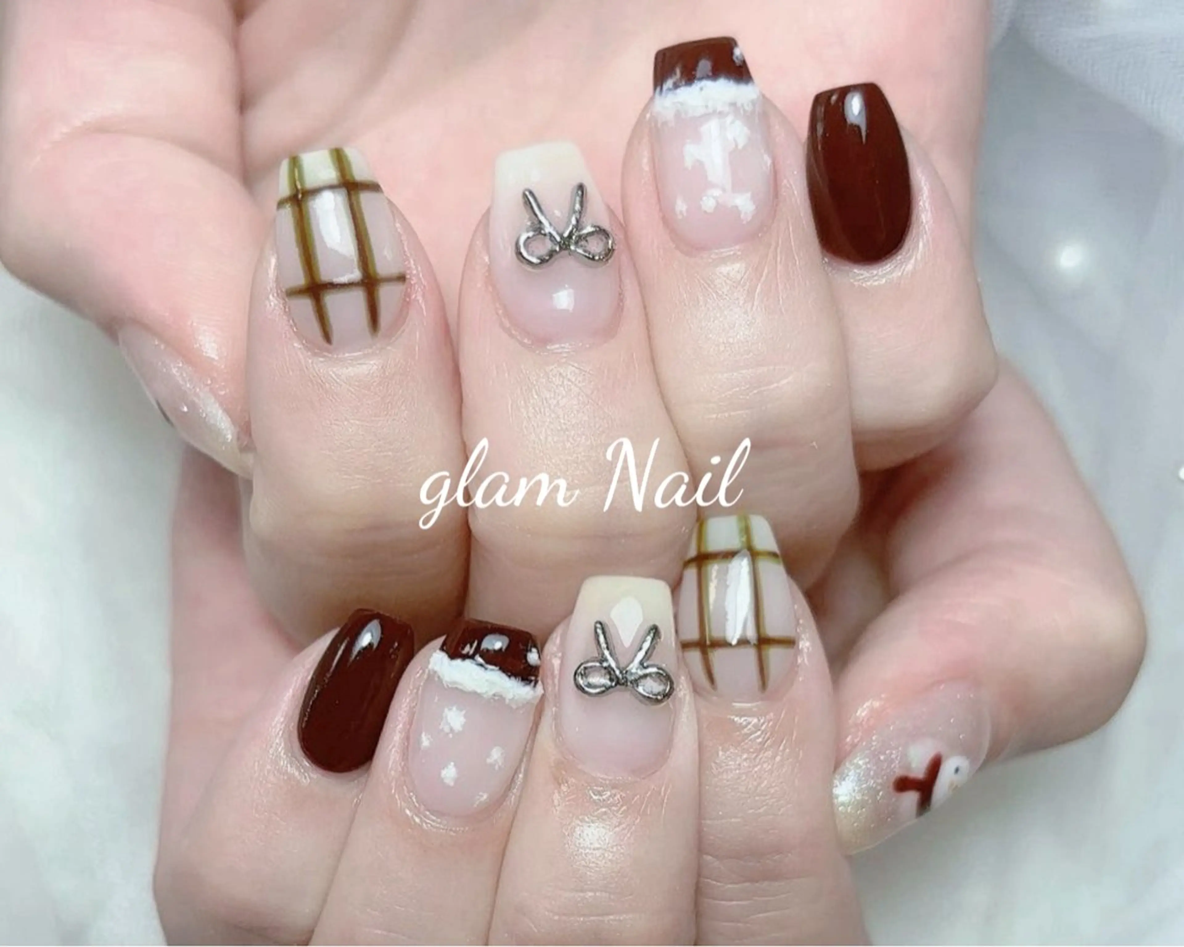ネイル エツメ💅 長さだし🎀デザインのネイルデザイン