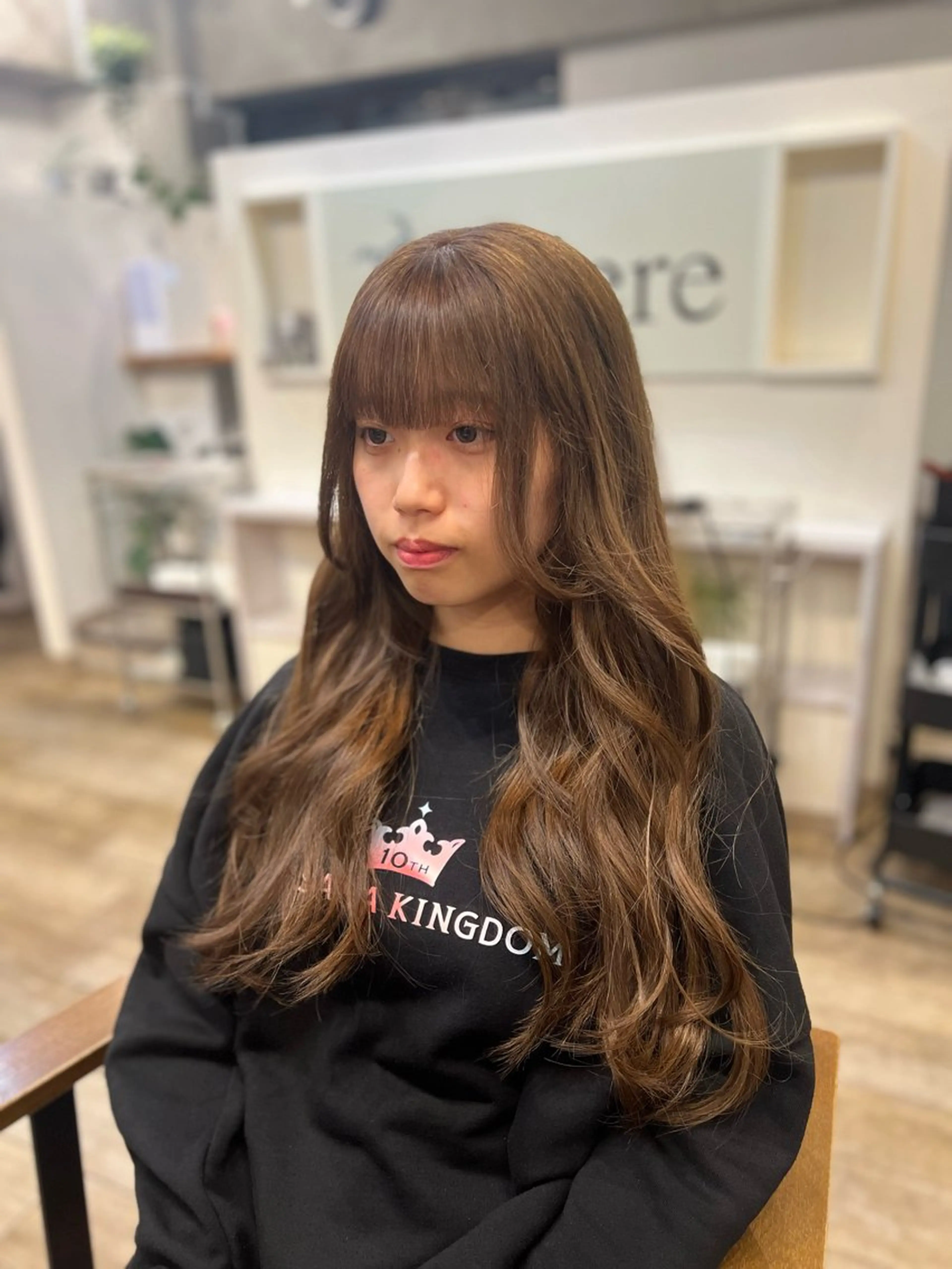 ロング カラー ブラウンカラー 透明感カラー トリートメント Liere Muuのヘアスタイル