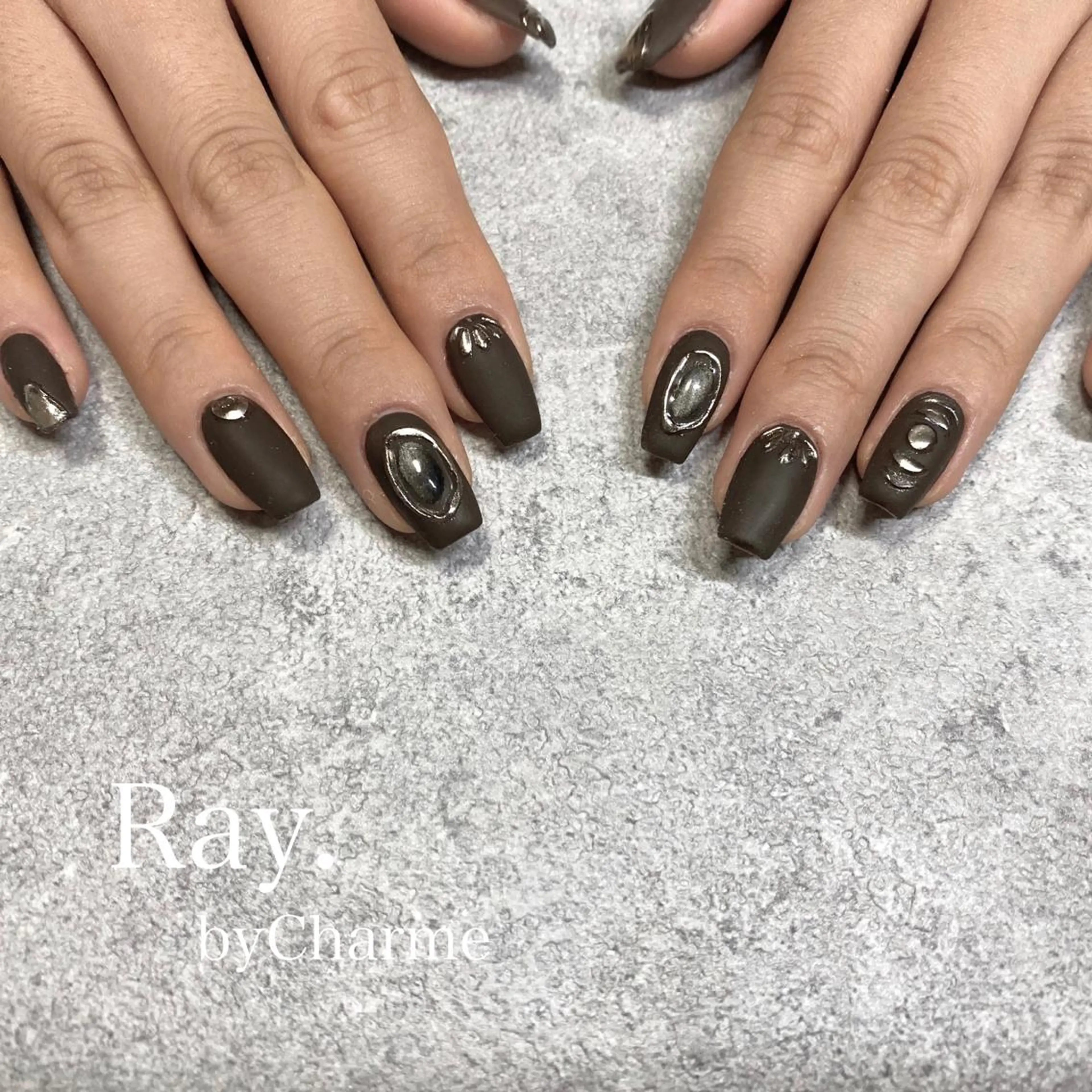 ネイル Ray. ／綺麗目ニュアンスのネイルデザイン