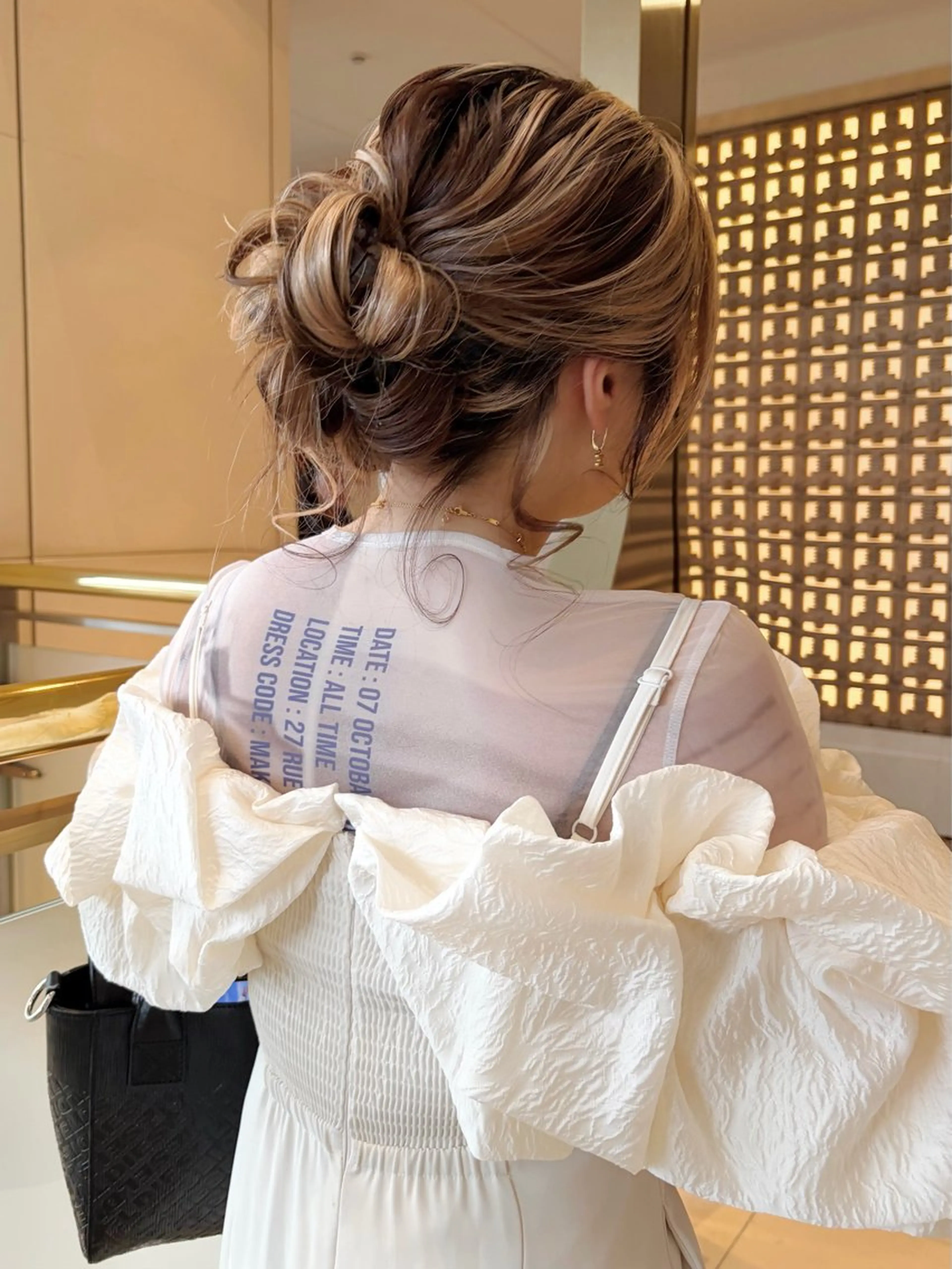 ヘアアレンジ 結婚式・ブライダル ルナ｜縮毛矯正 ×デザインカラー🥝のマツエク・マツパデザイン