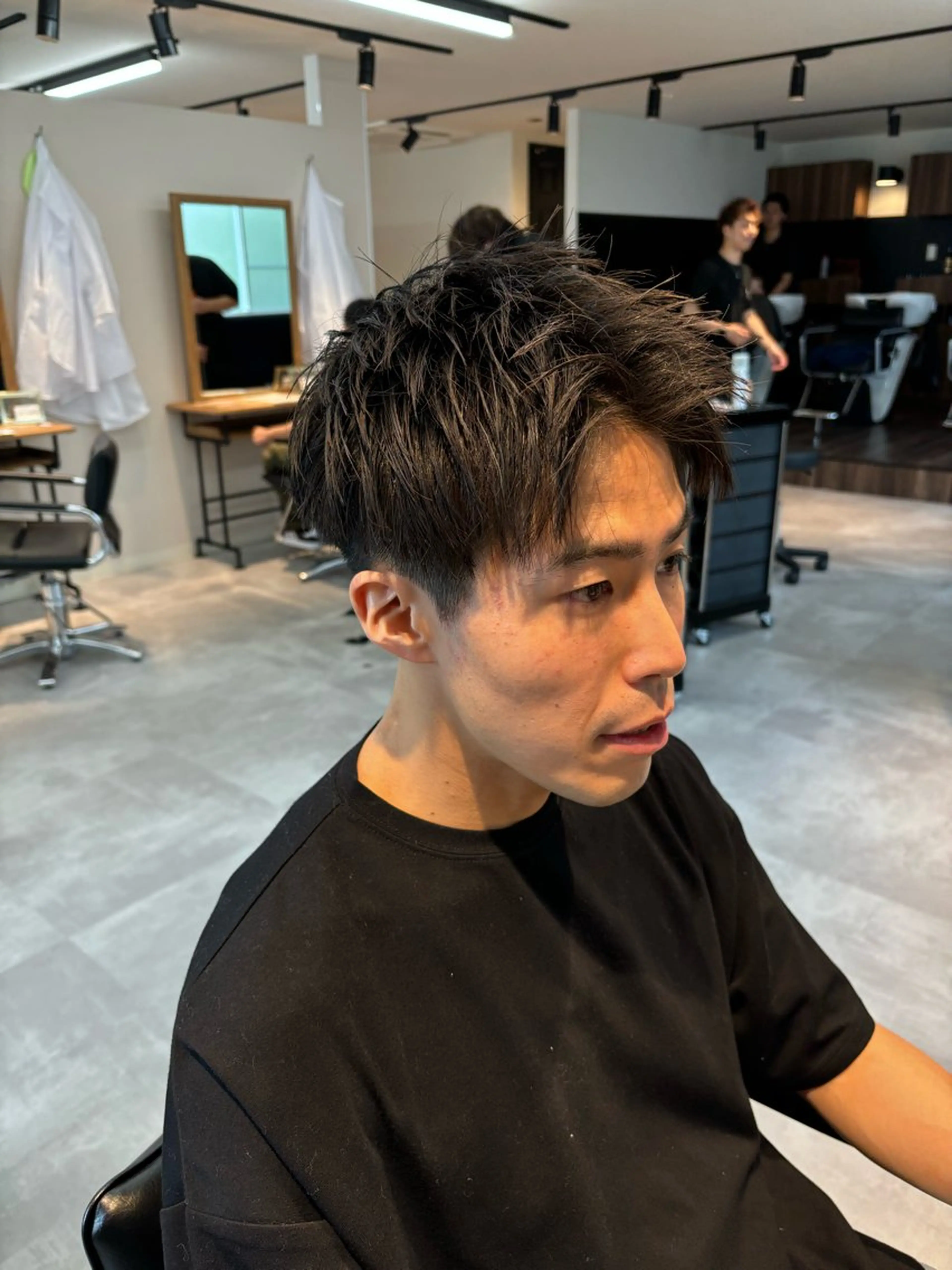 メンズ アップバング メンズショート カット 保立/フェザーパーマ /メンズカット千葉のヘアスタイル