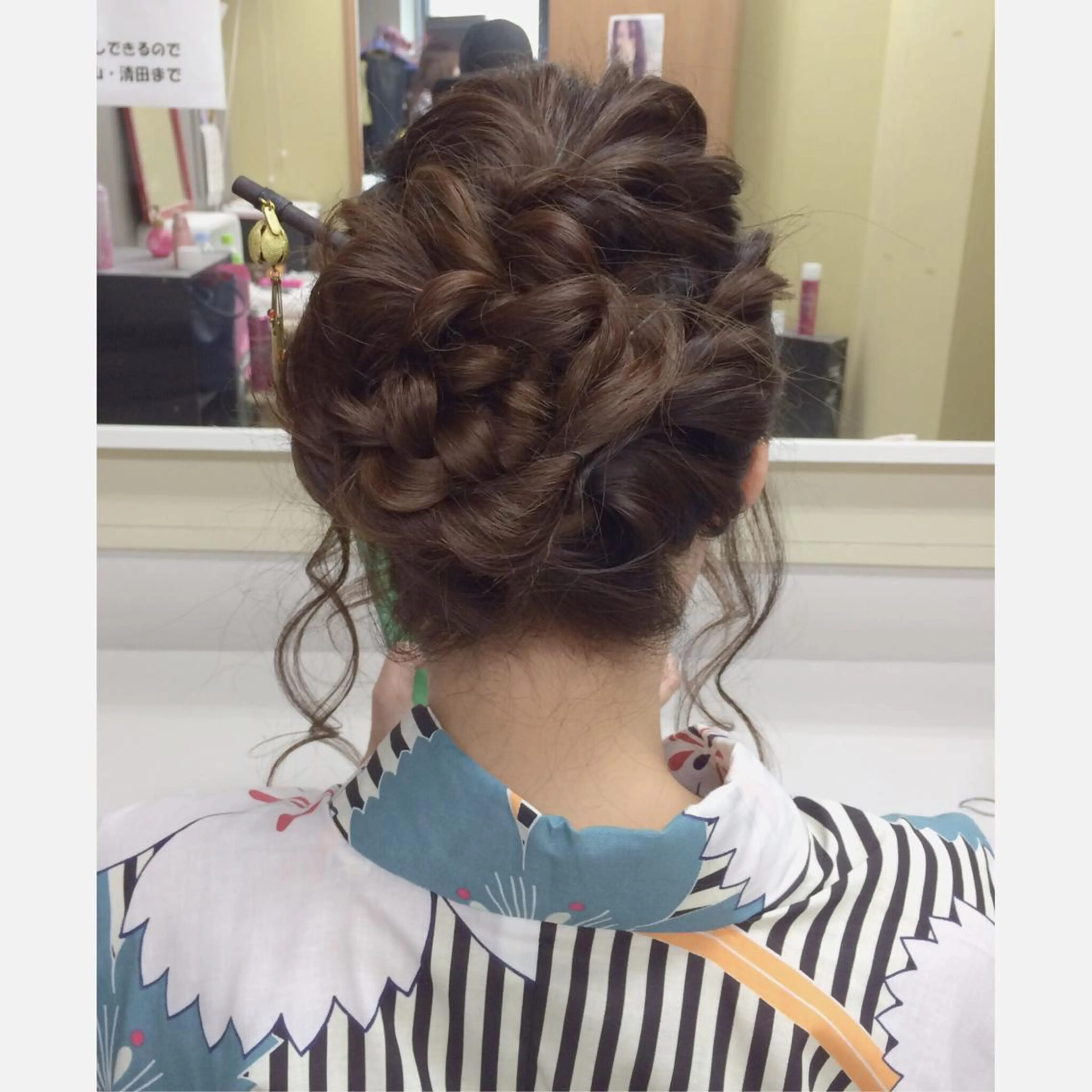 ミディアム ヘアアレンジ 着物ヘア 浴衣 マエダ　カズエ🫶 coronahairのヘアスタイル