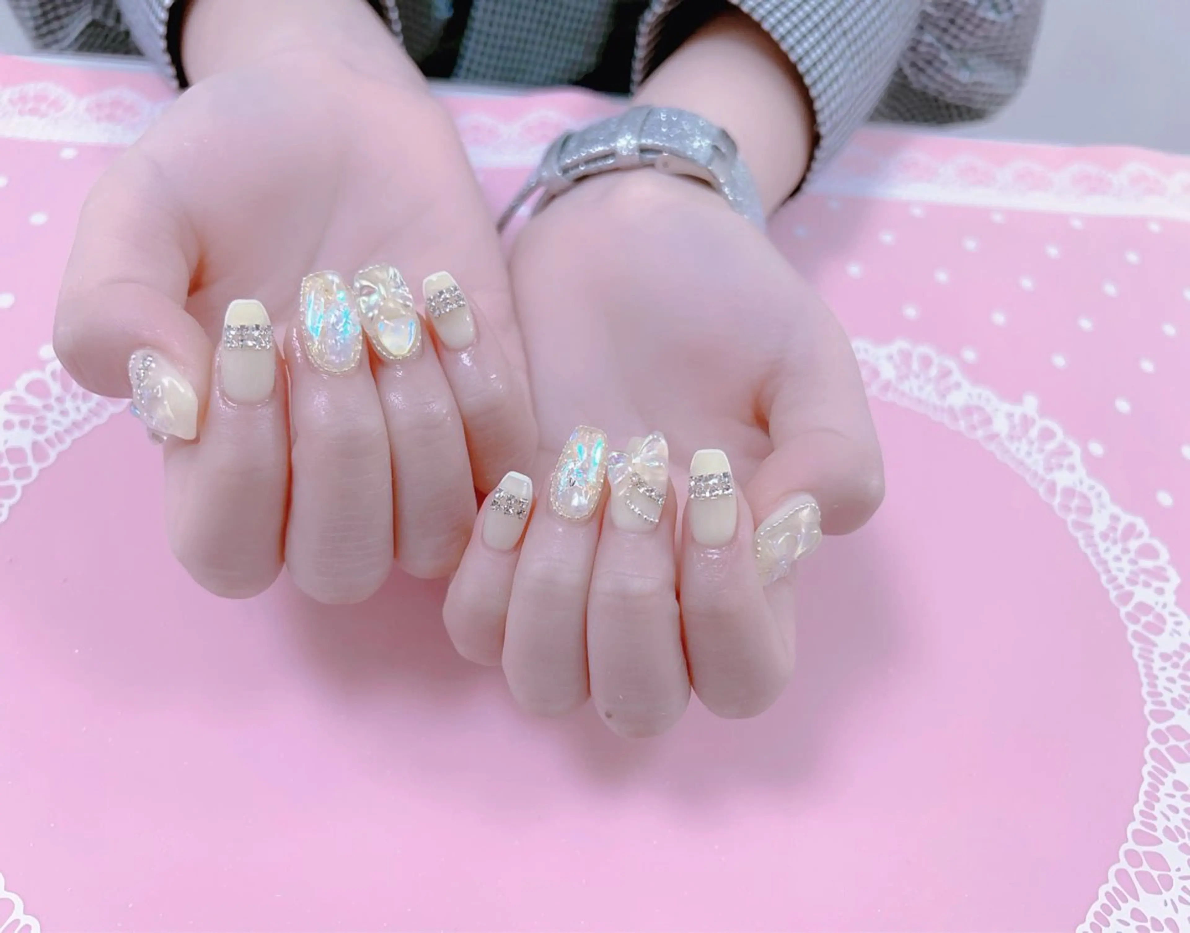 ネイル はぴねす所属・横浜 美夢のネイルデザイン