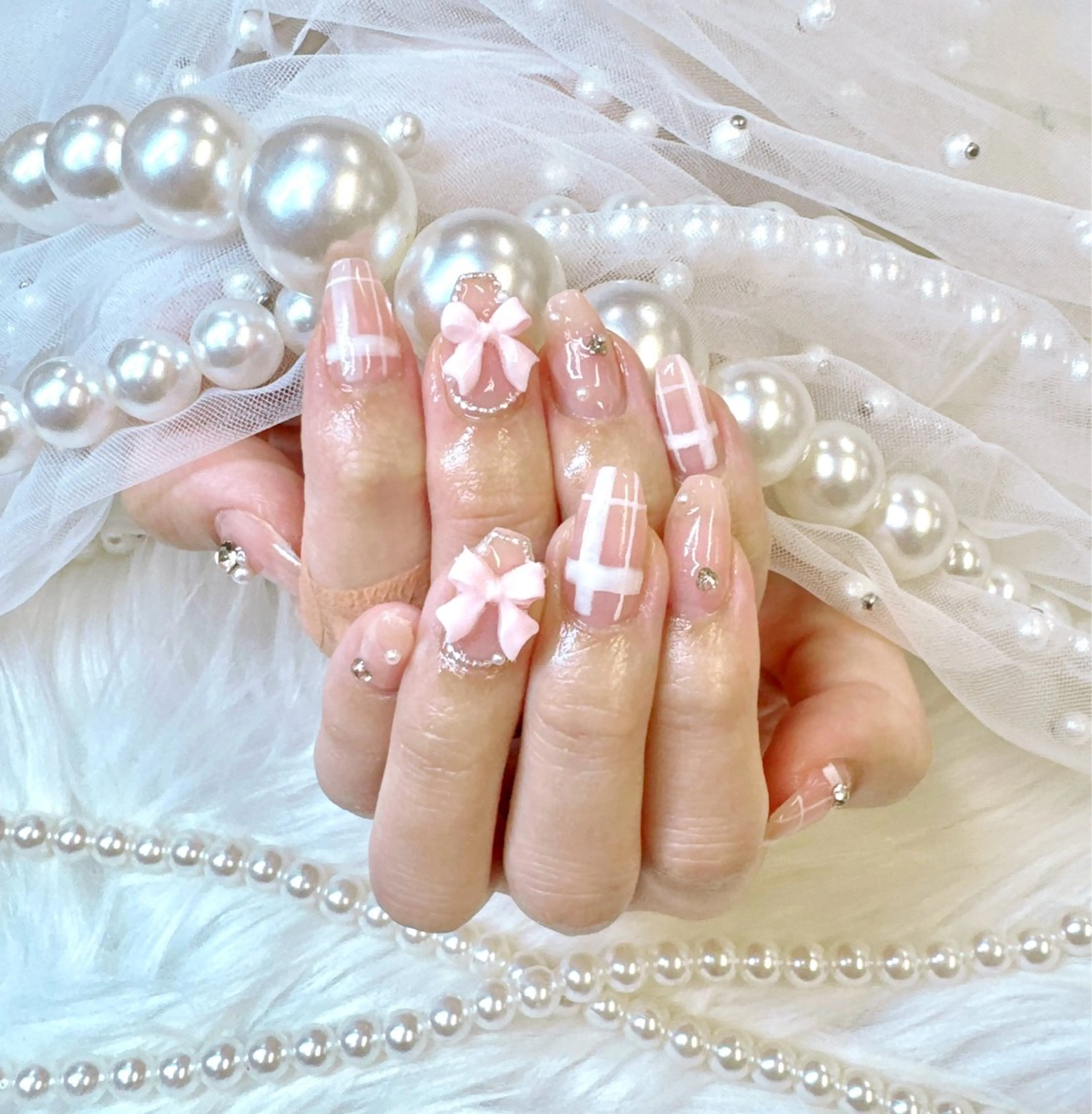 ネイル べっ甲ネイル ボルドー チークネイル ドット フットネイル ハンドネイル Queeens nailのネイルデザイン