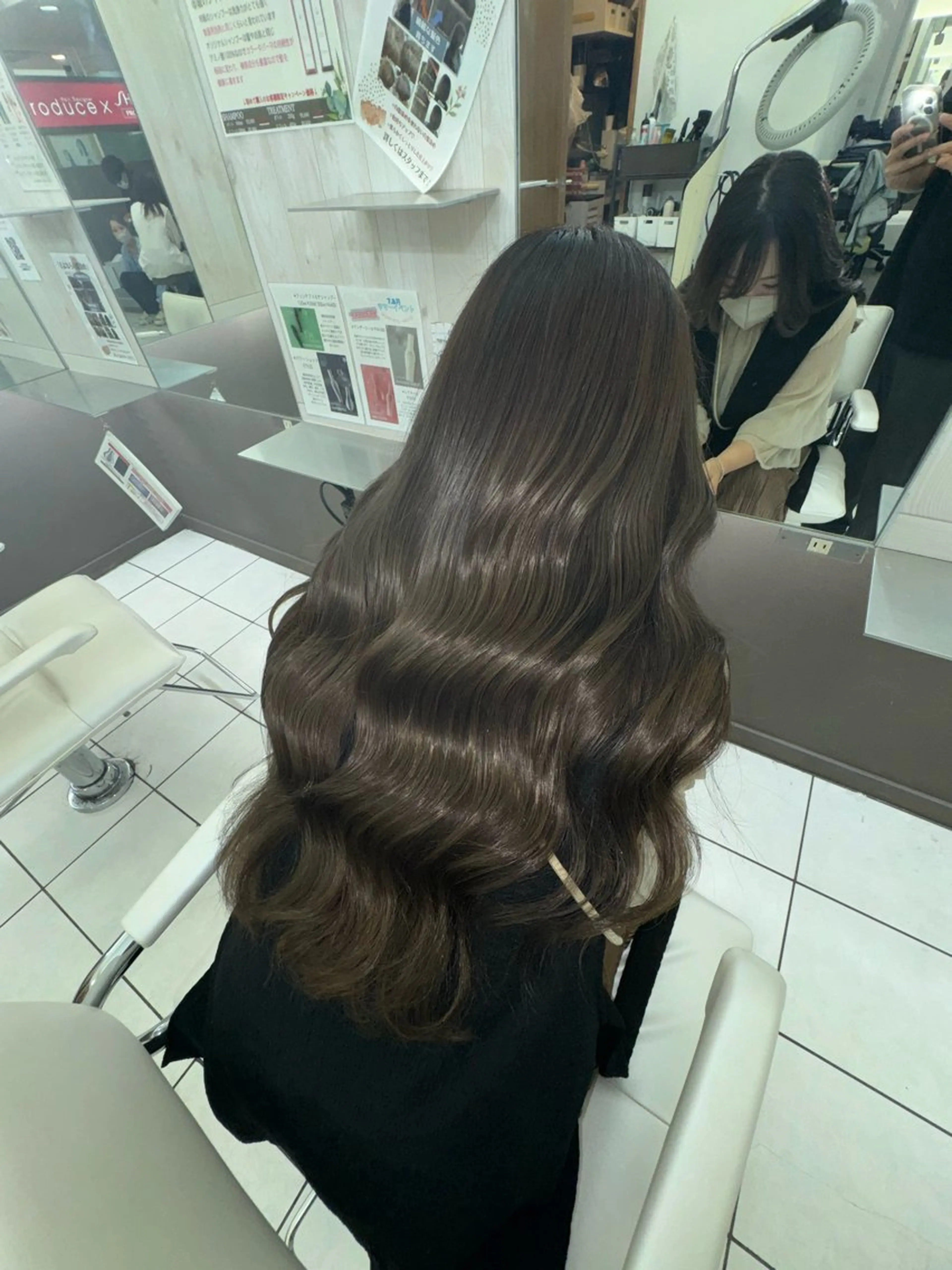 ロング ヘアカラー トリートメント 髪質改善カラー🎗️ 滝沢純のヘアスタイル