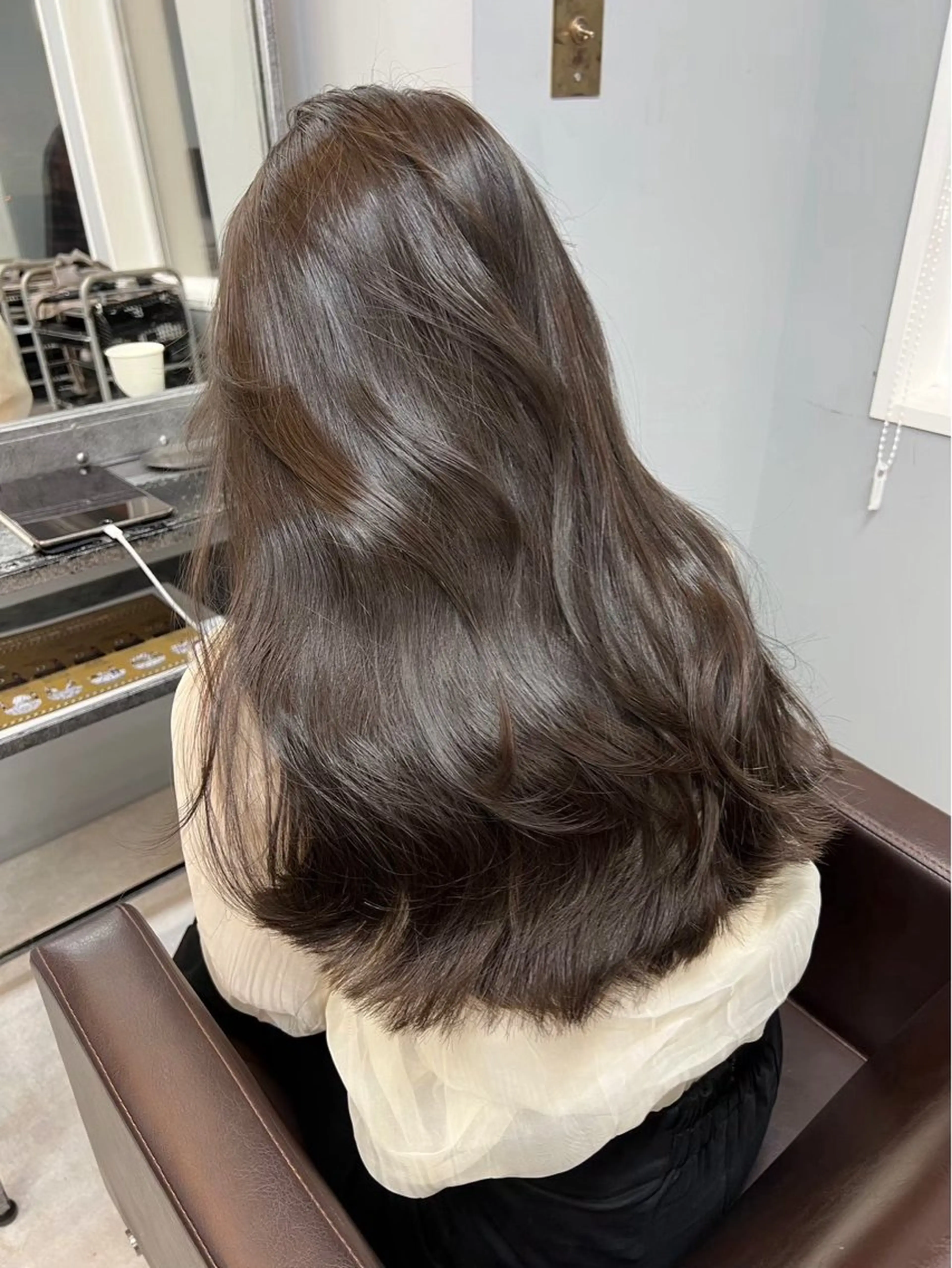 ロング 佐藤 菜穂のヘアスタイル