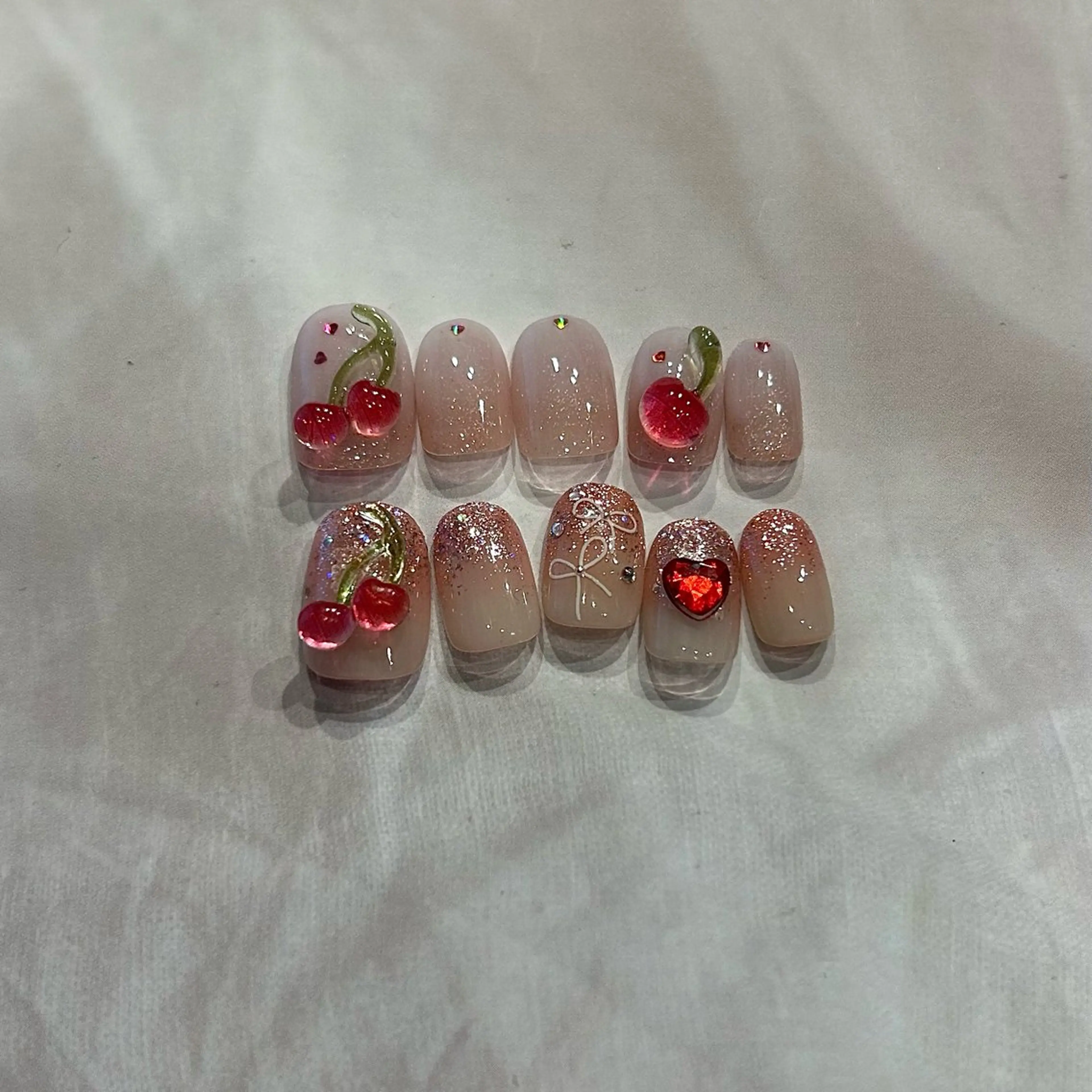 ネイル パラあり！フィルイン 美フォルムのネイルデザイン