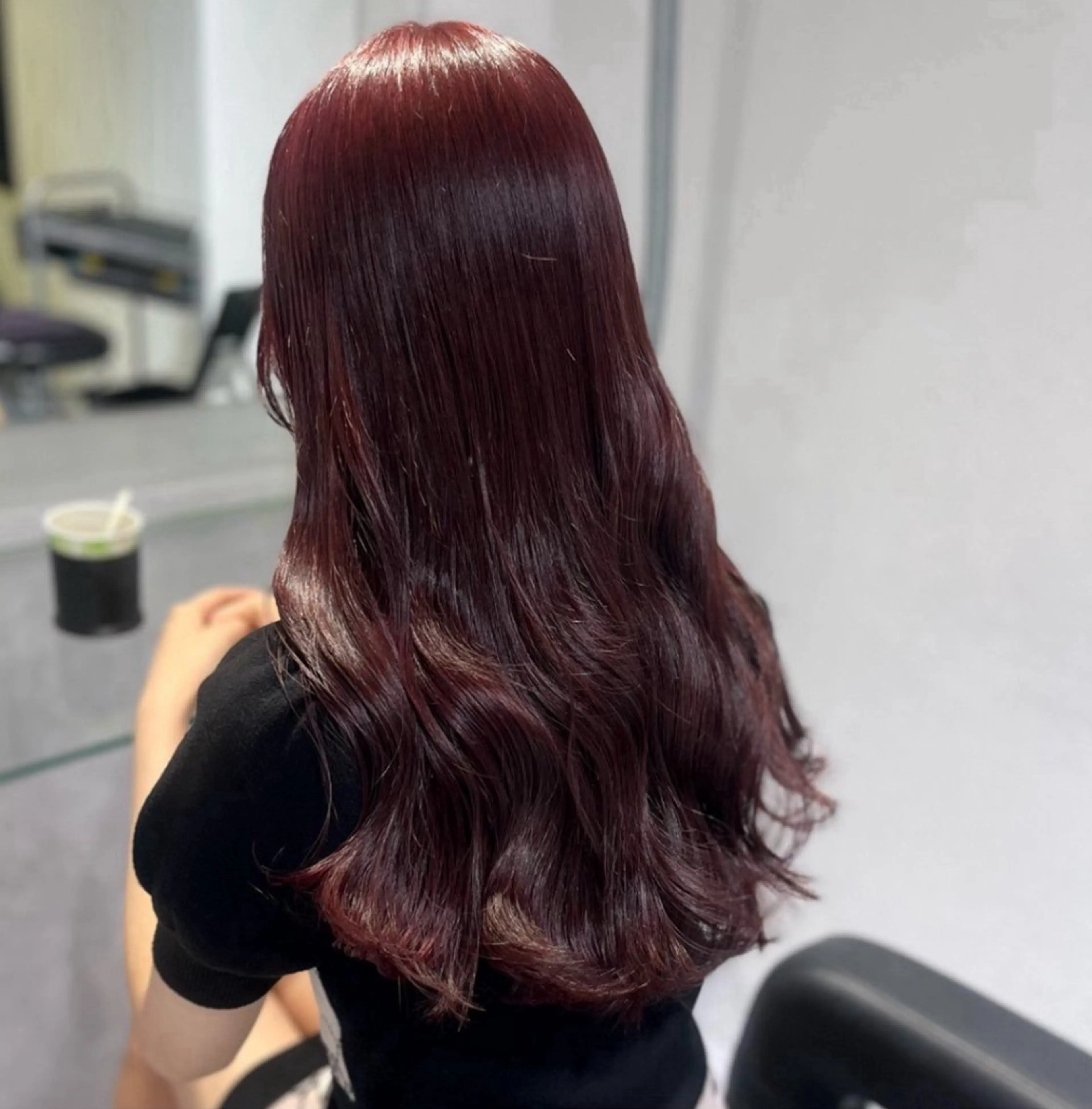 ロング カラー 🫧うる艶トレンド 🫧透明感カラーのヘアスタイル