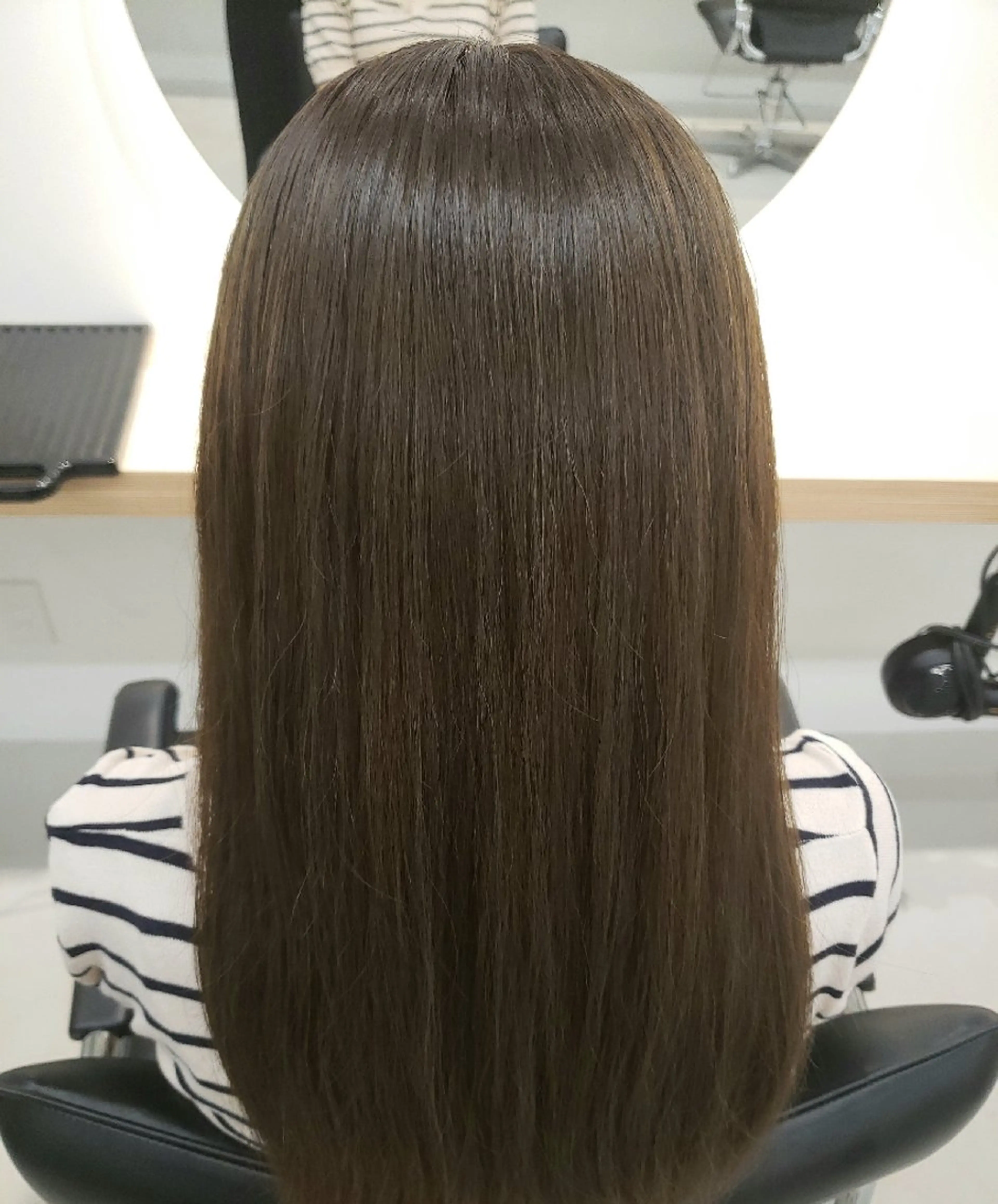 ミディアム ヘアカラー トリートメント 透明感カラー×髪質改 善✨️町田築✨️のヘアスタイル