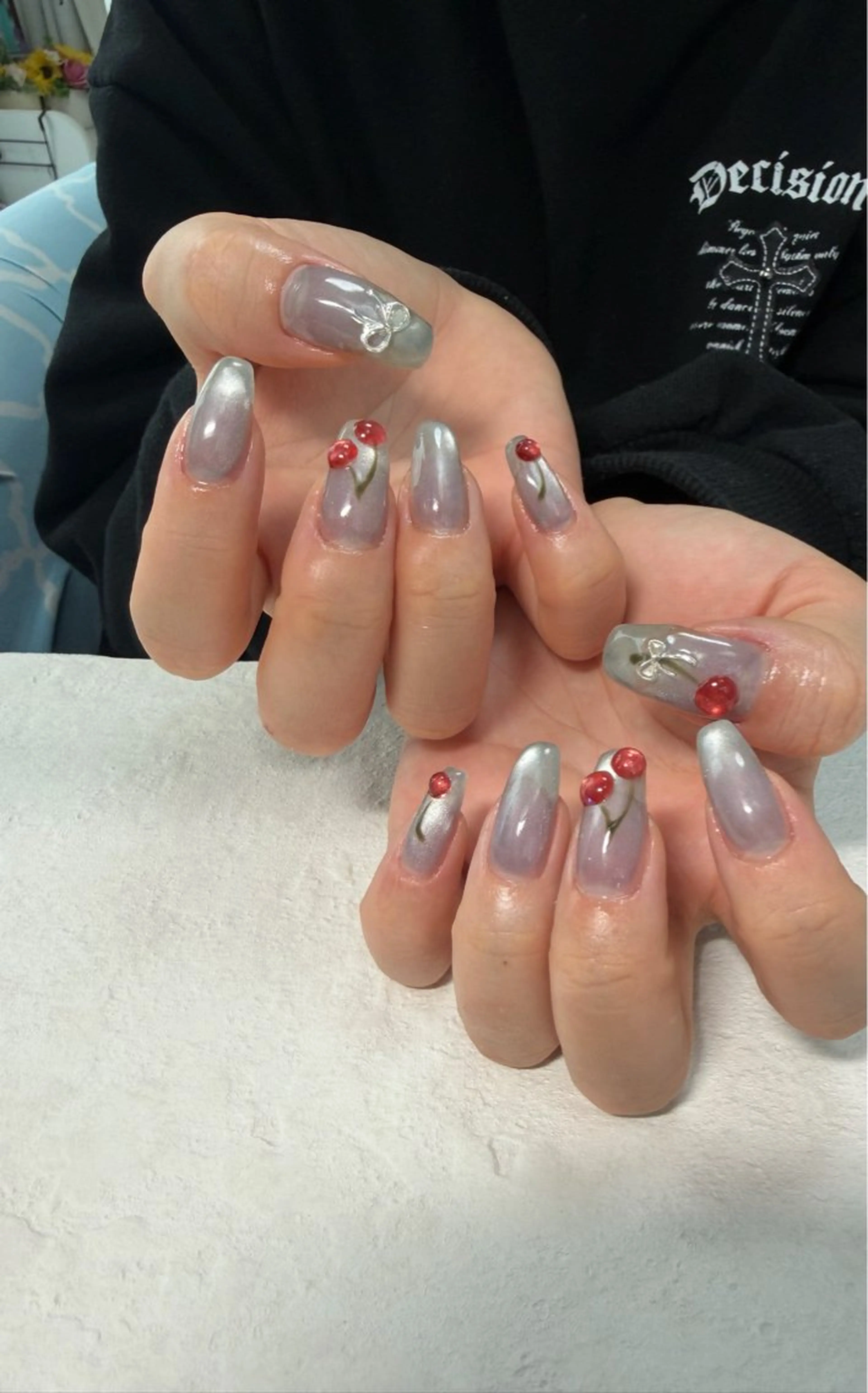 ネイル マグネットネイル はるひな ねいるのネイルデザイン