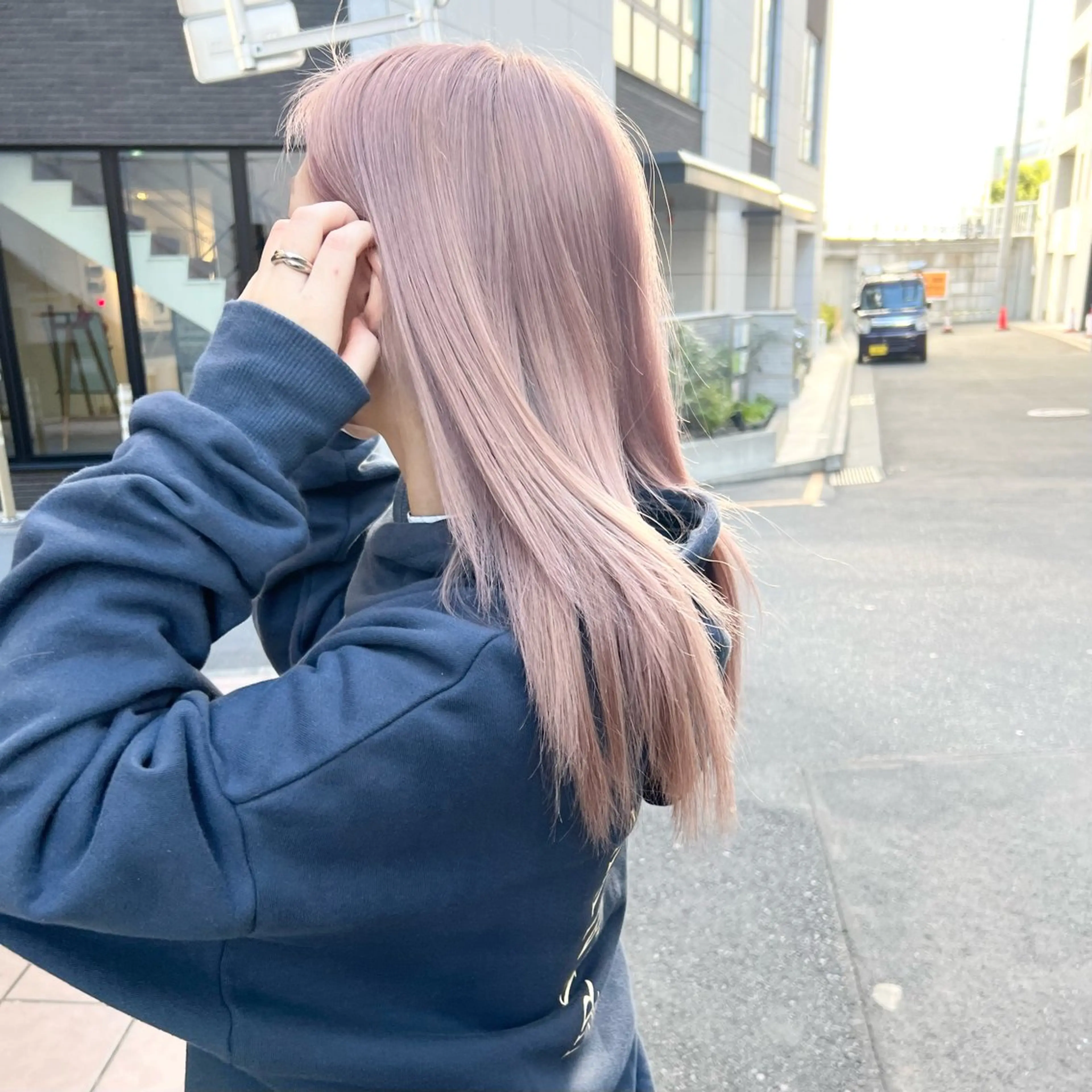 ミディアム ⭐️横浜ブリーチ特化 美容師 堤涼⭐️のヘアスタイル