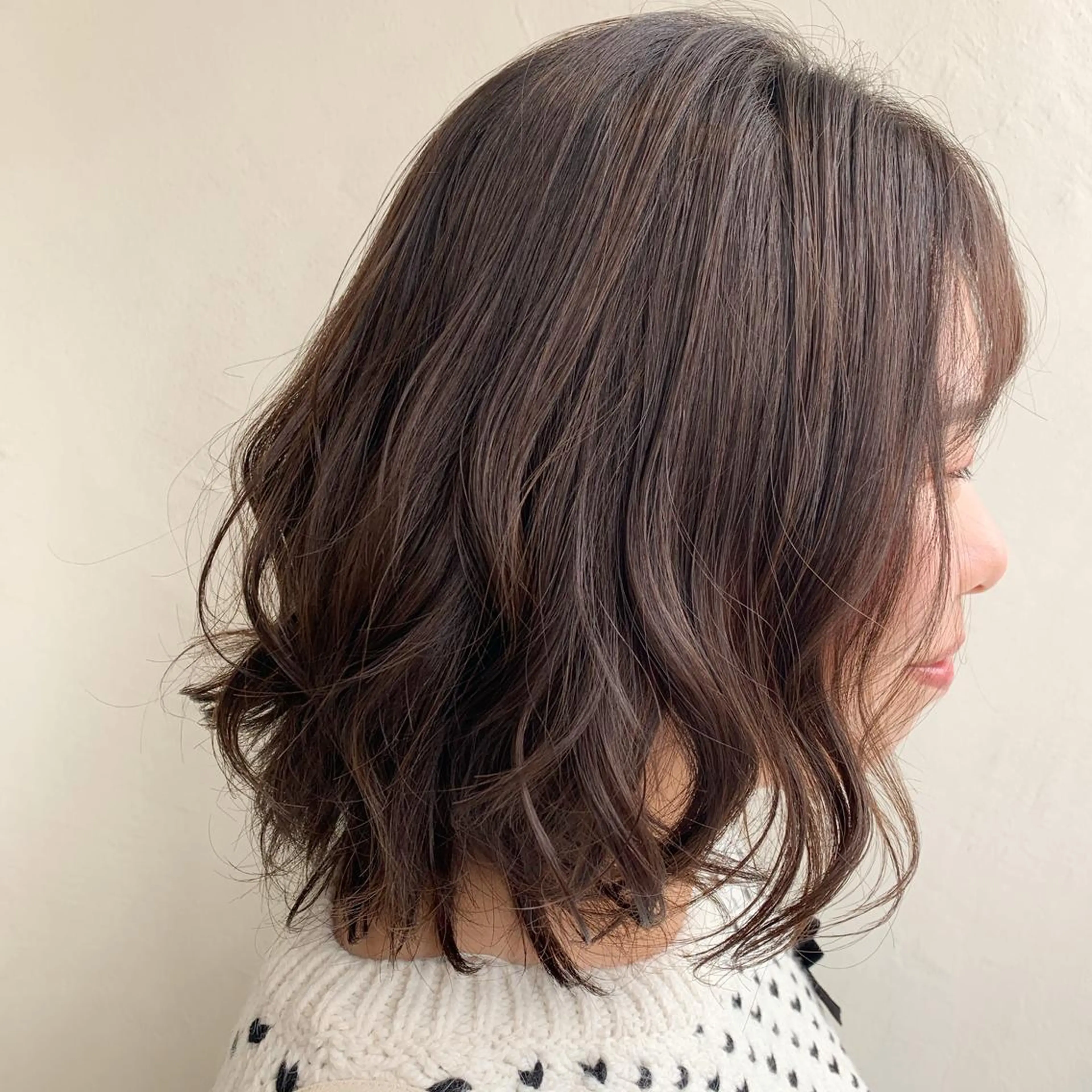 カット + 低温デジタルパーマ + 髪質改善トリートメントの写真