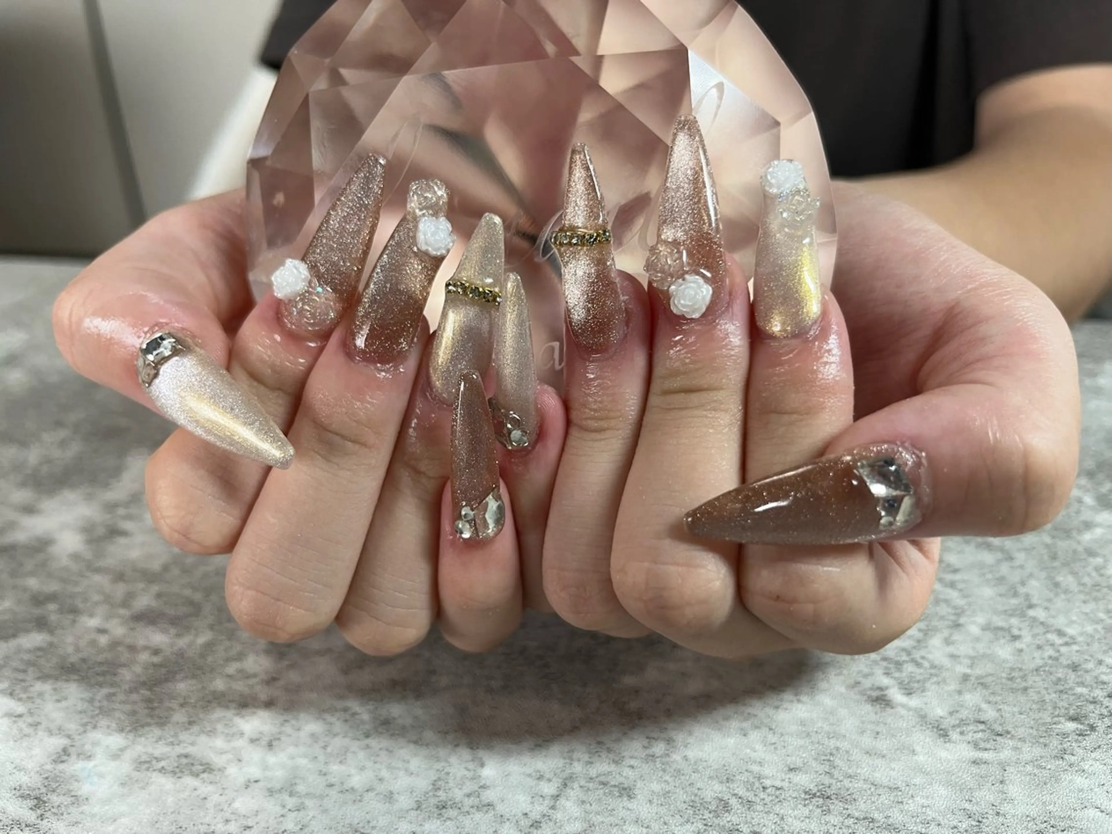 ネイル 持ち込み ネイルチップ 佐野 愛美のネイルデザイン