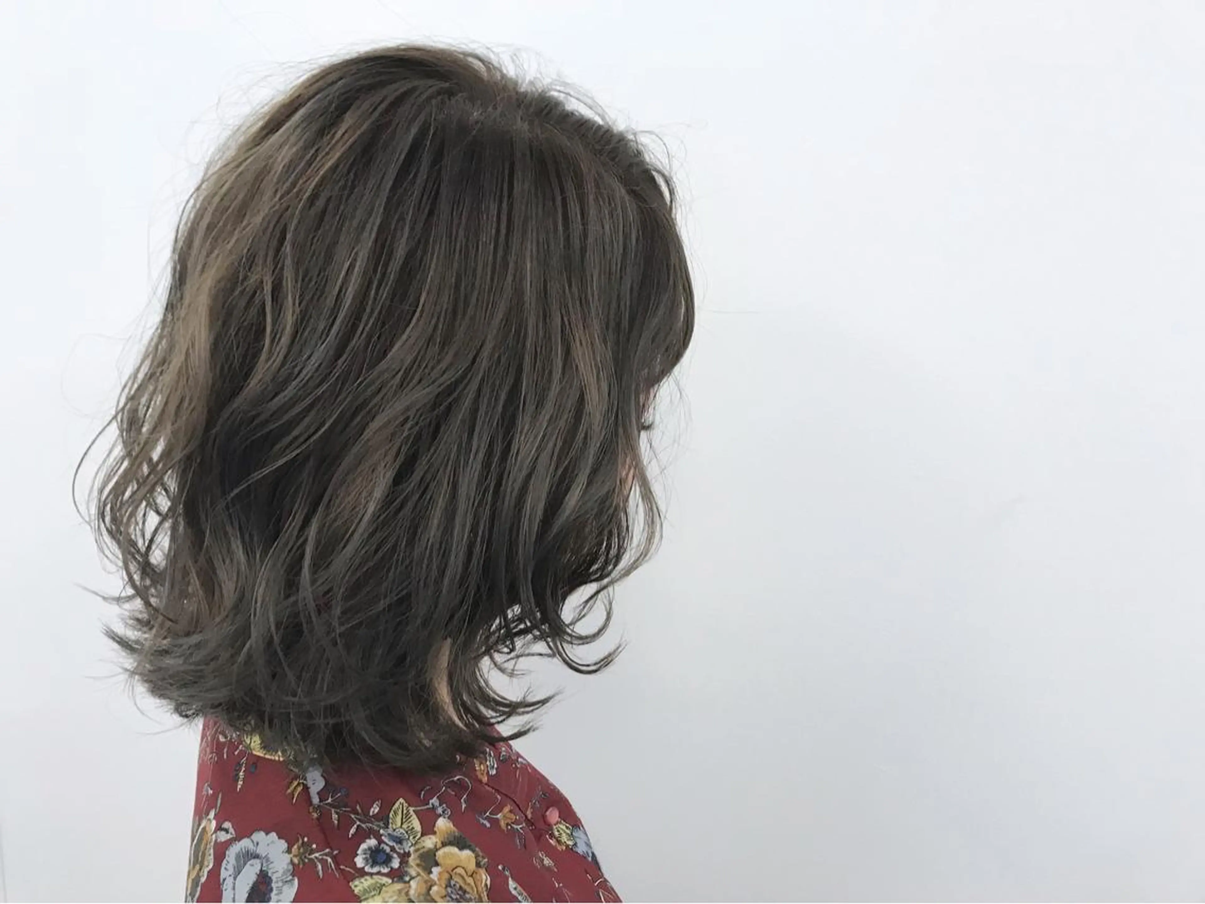ミディアム カラー 光吉 洋平のヘアスタイル
