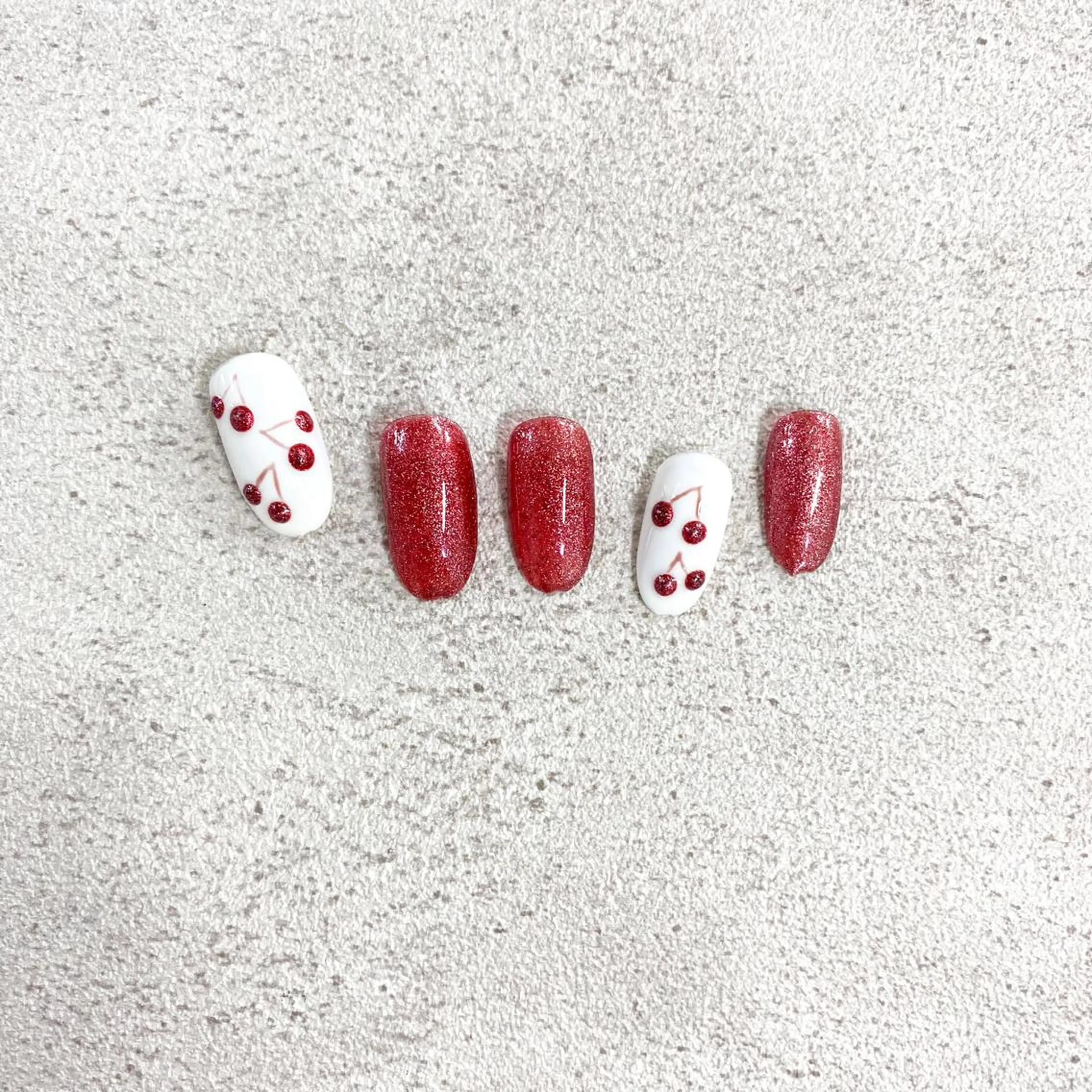 ネイル ハンドネイル ゴテゴテ💙ワンホン リオナのネイルデザイン