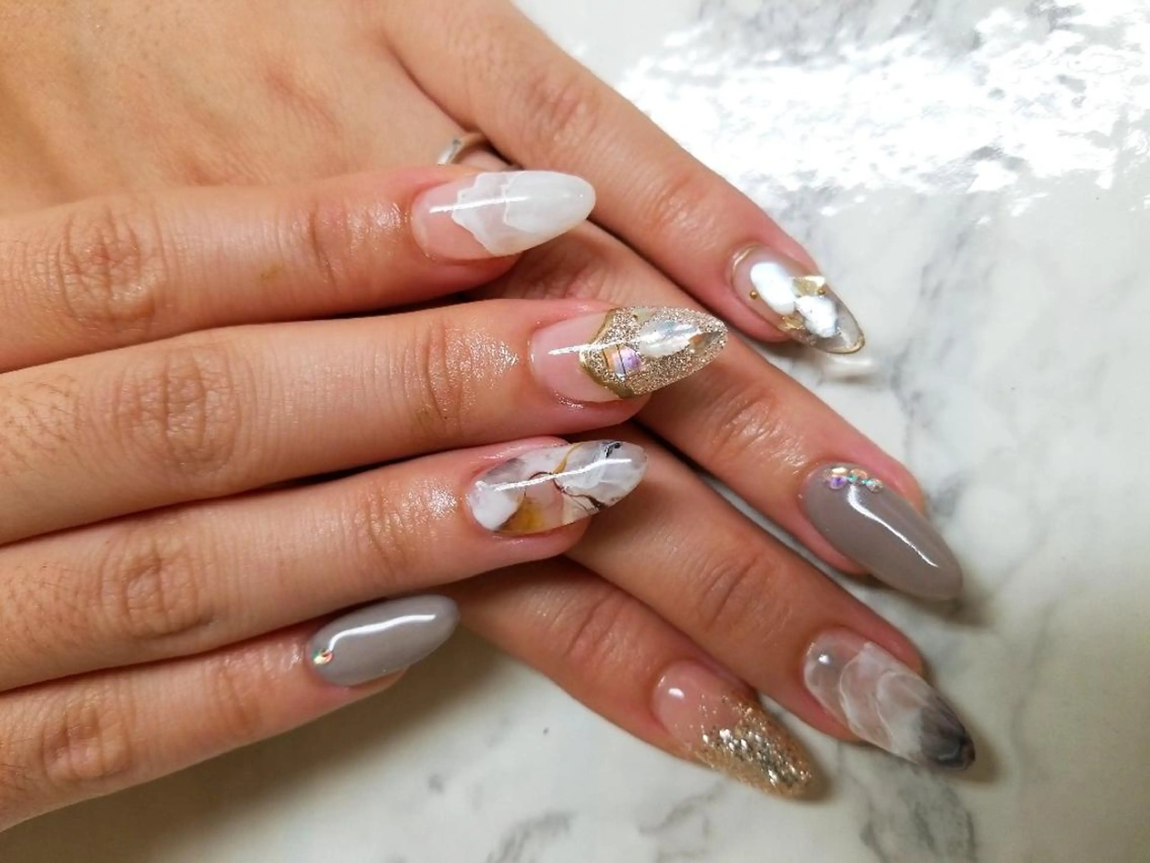 ネイル スカルプ指名No.1 河野　雑誌掲載サロンのネイルデザイン