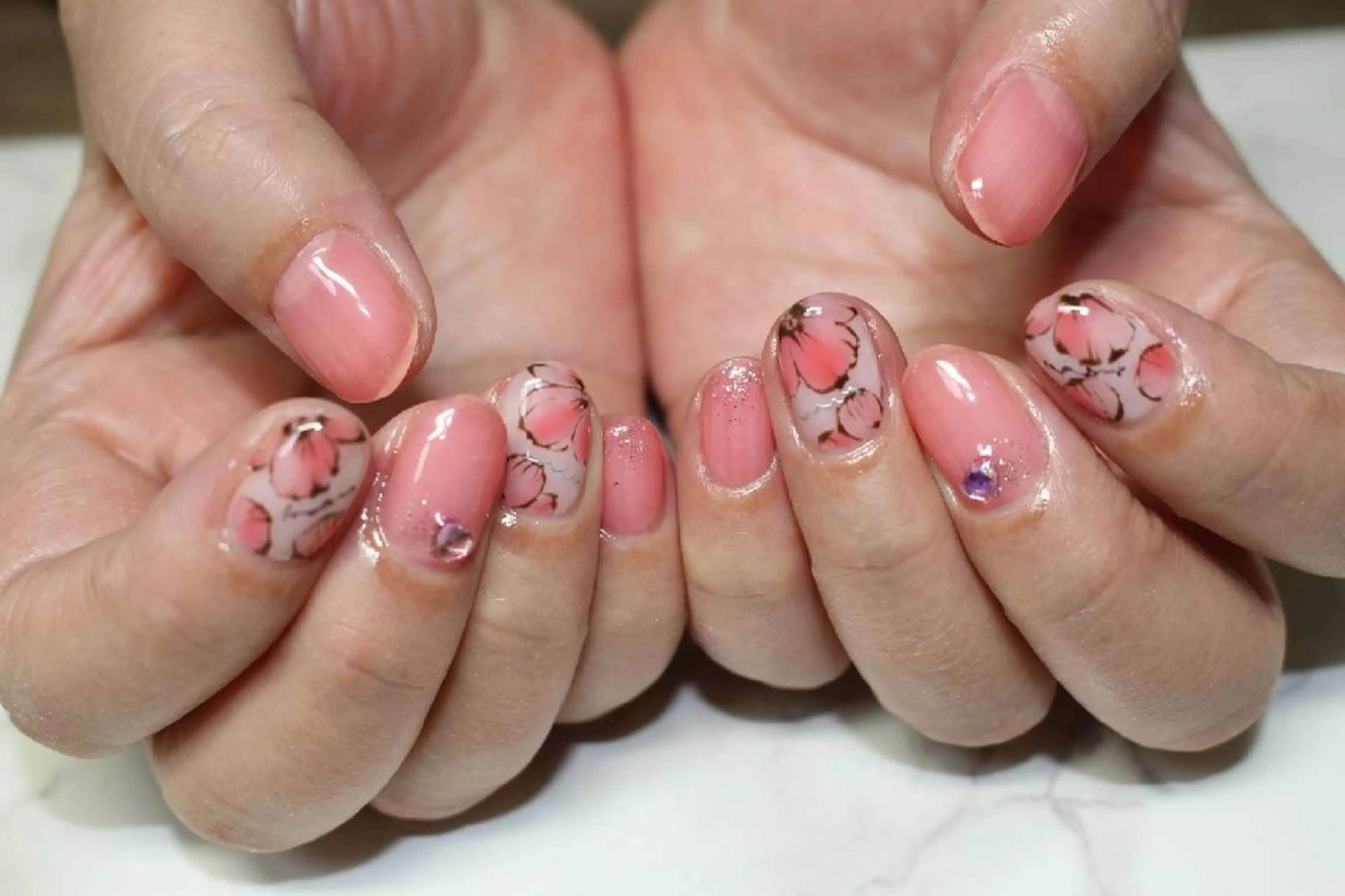 ネイル yu-a  スカルプ ネイルakiのネイルデザイン