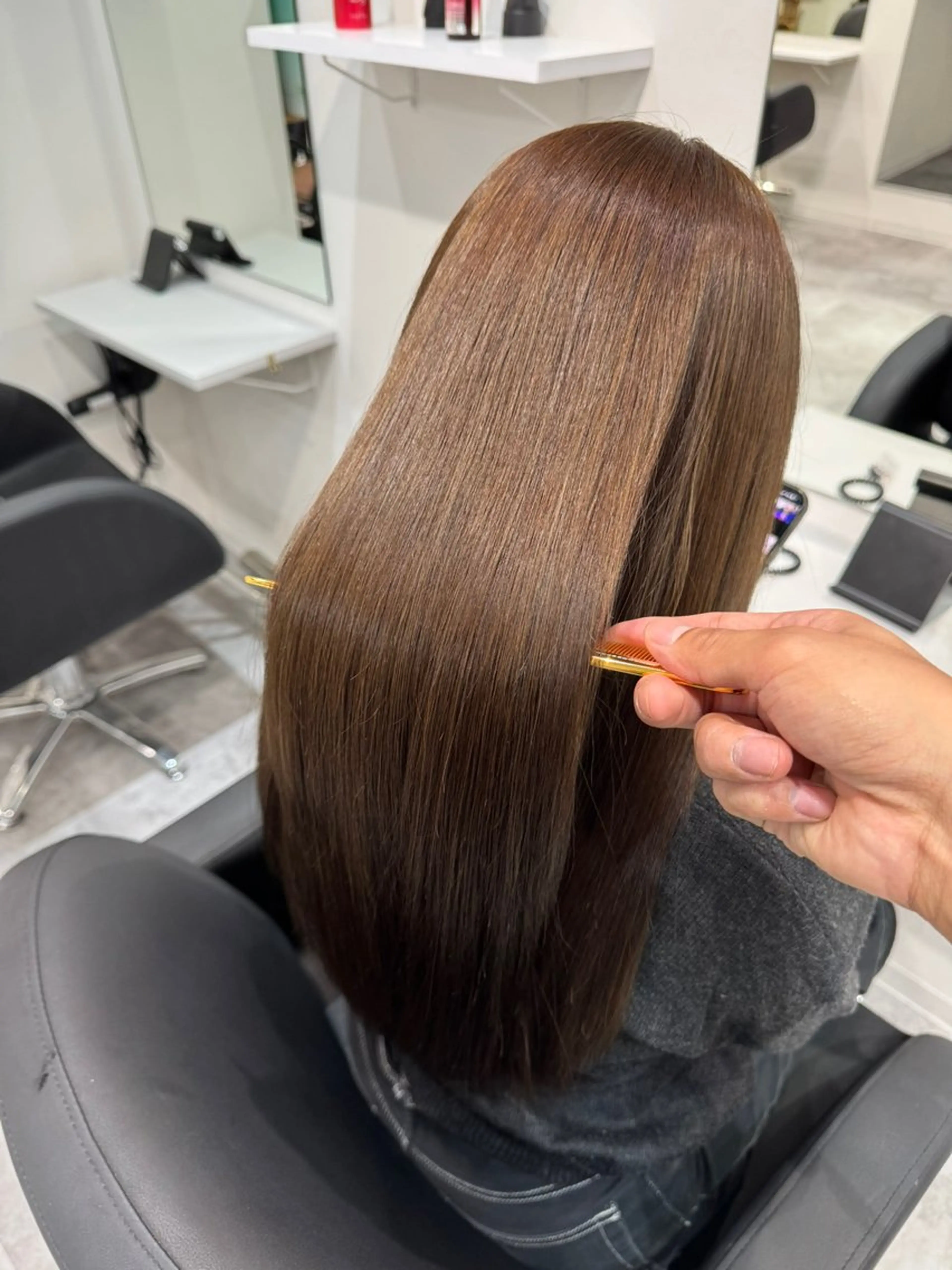 ロング 大船🫧ハイライト ボブ🫧持田樹のヘアスタイル