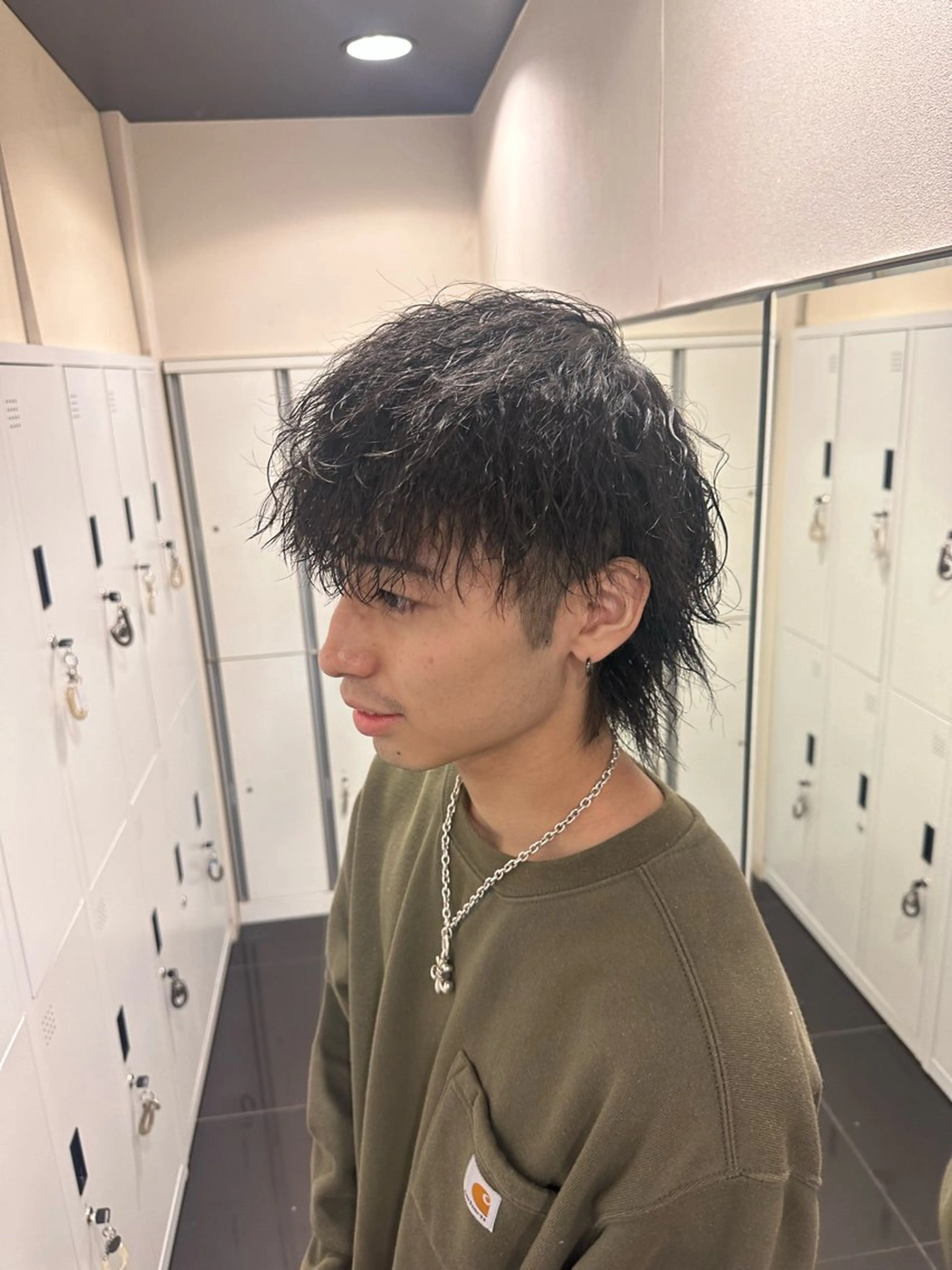 ショート パーマ ブリーチカラー/ベー ジュ/Hono🦖のヘアスタイル