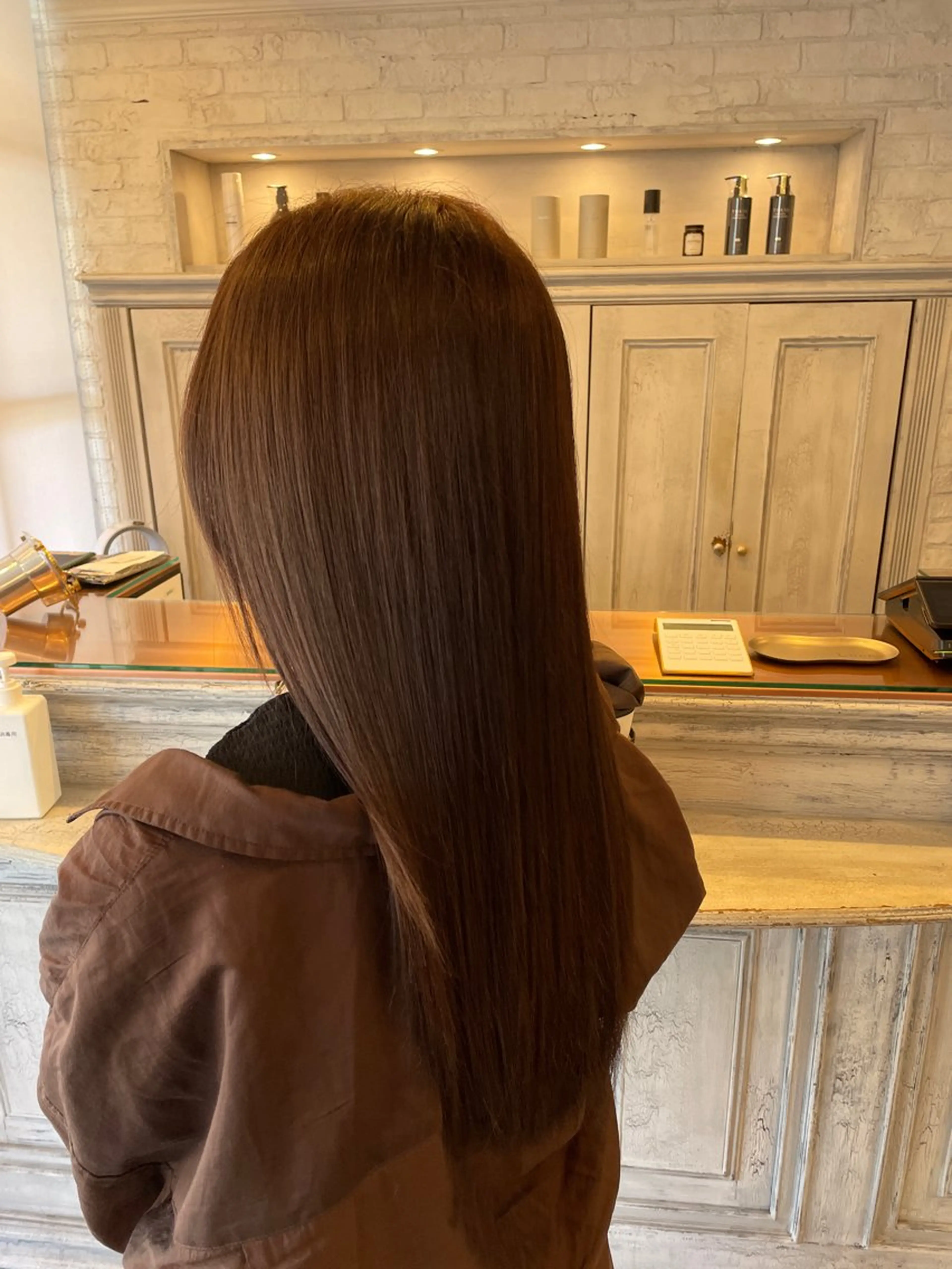 カラー AKITO /溝の口駅のヘアスタイル