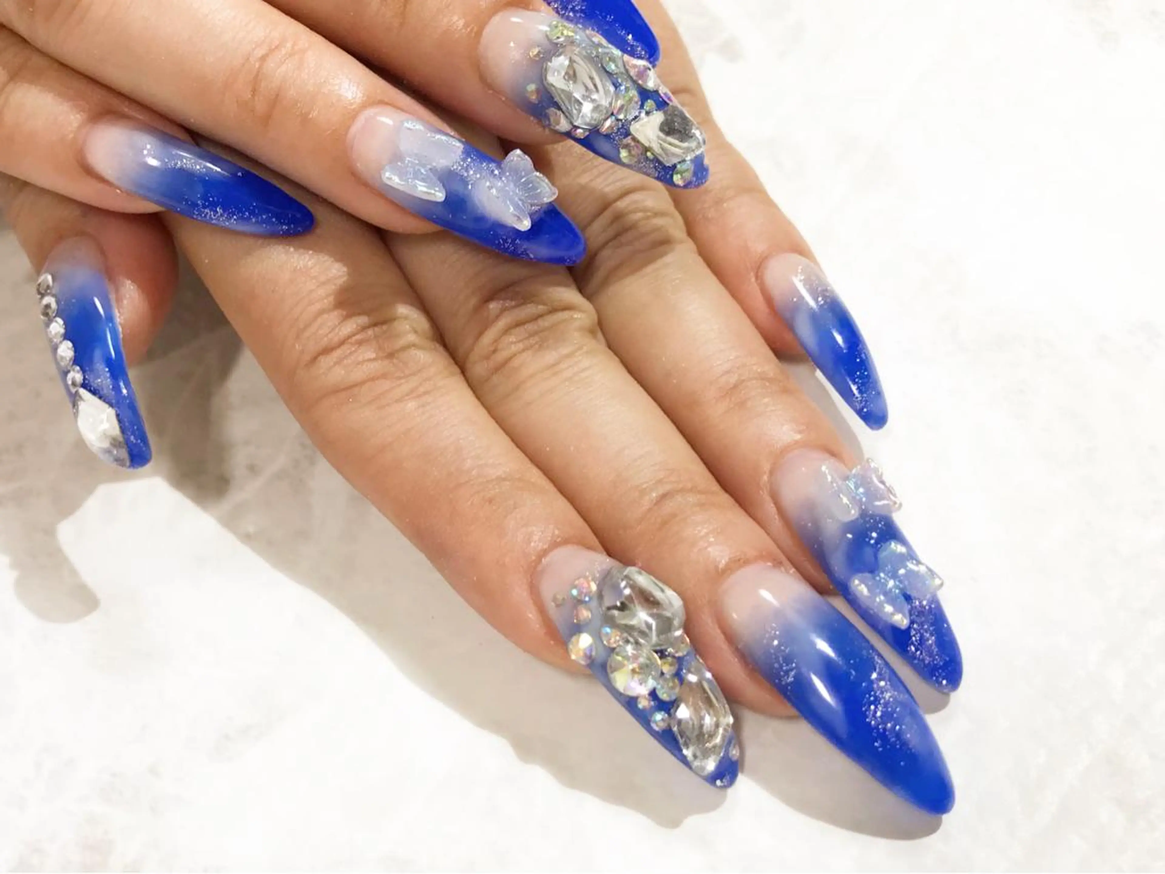 ネイル ブルー フットネイル ニュアンスネイル シンプルネイル 春ネイル nail fufla ♡yamane♡のネイルデザイン