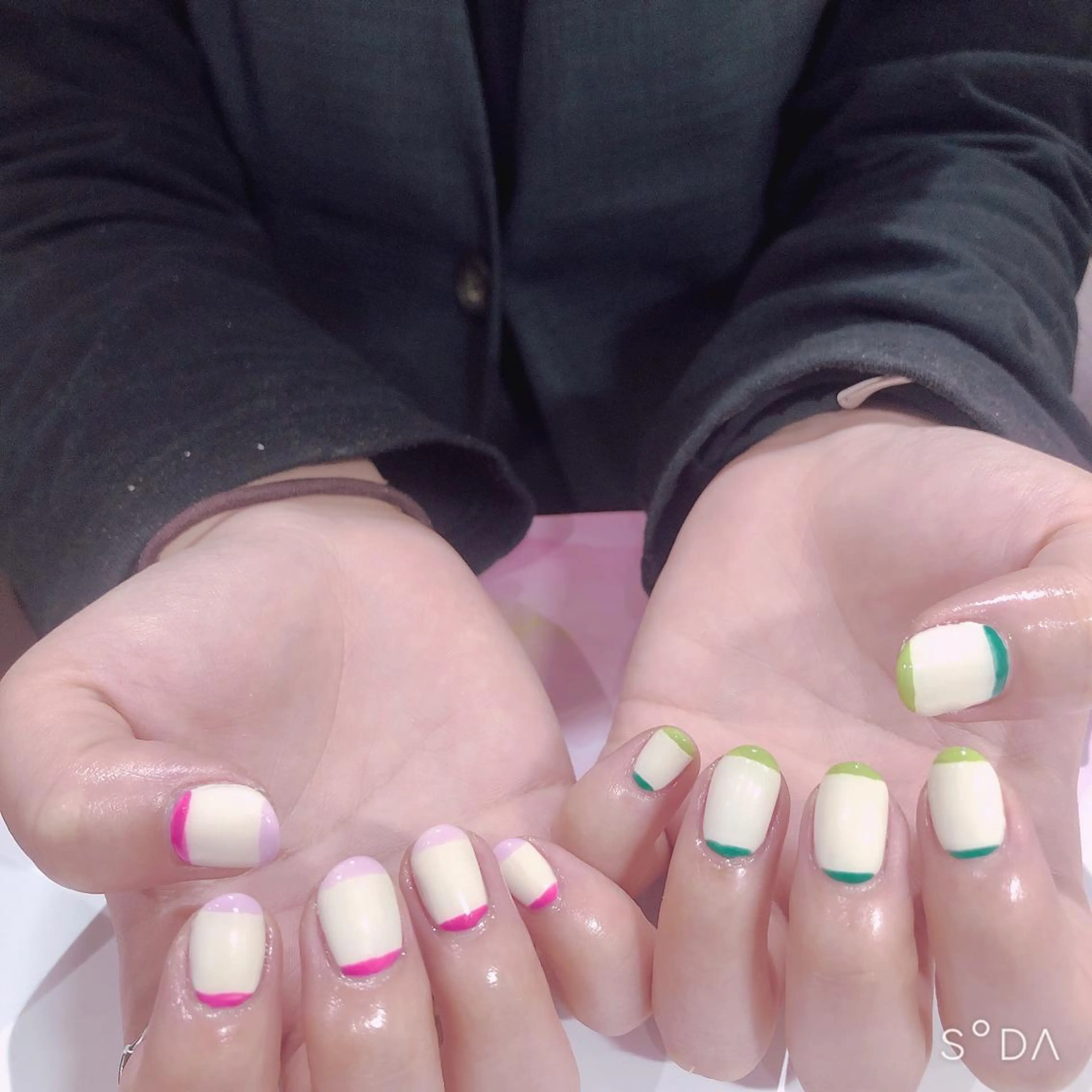 ネイル フレンチネイル ハンドネイル 吉野✨ ネイルデザイナー✨のネイルデザイン