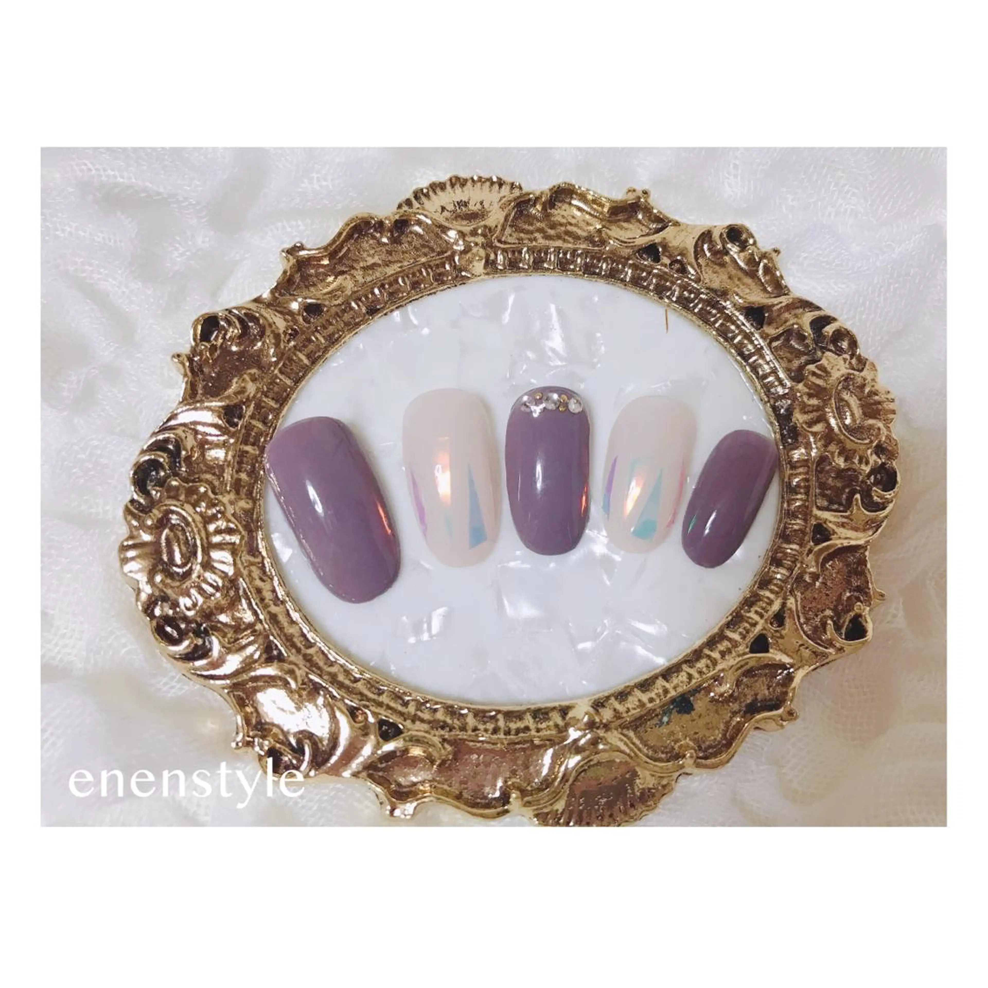 ショート ネイル クリスマス ジェルネイル ニュアンスネイル オフィスネイル ワンカラーネイル ハンドネイル 👑enen style👑のネイルデザイン