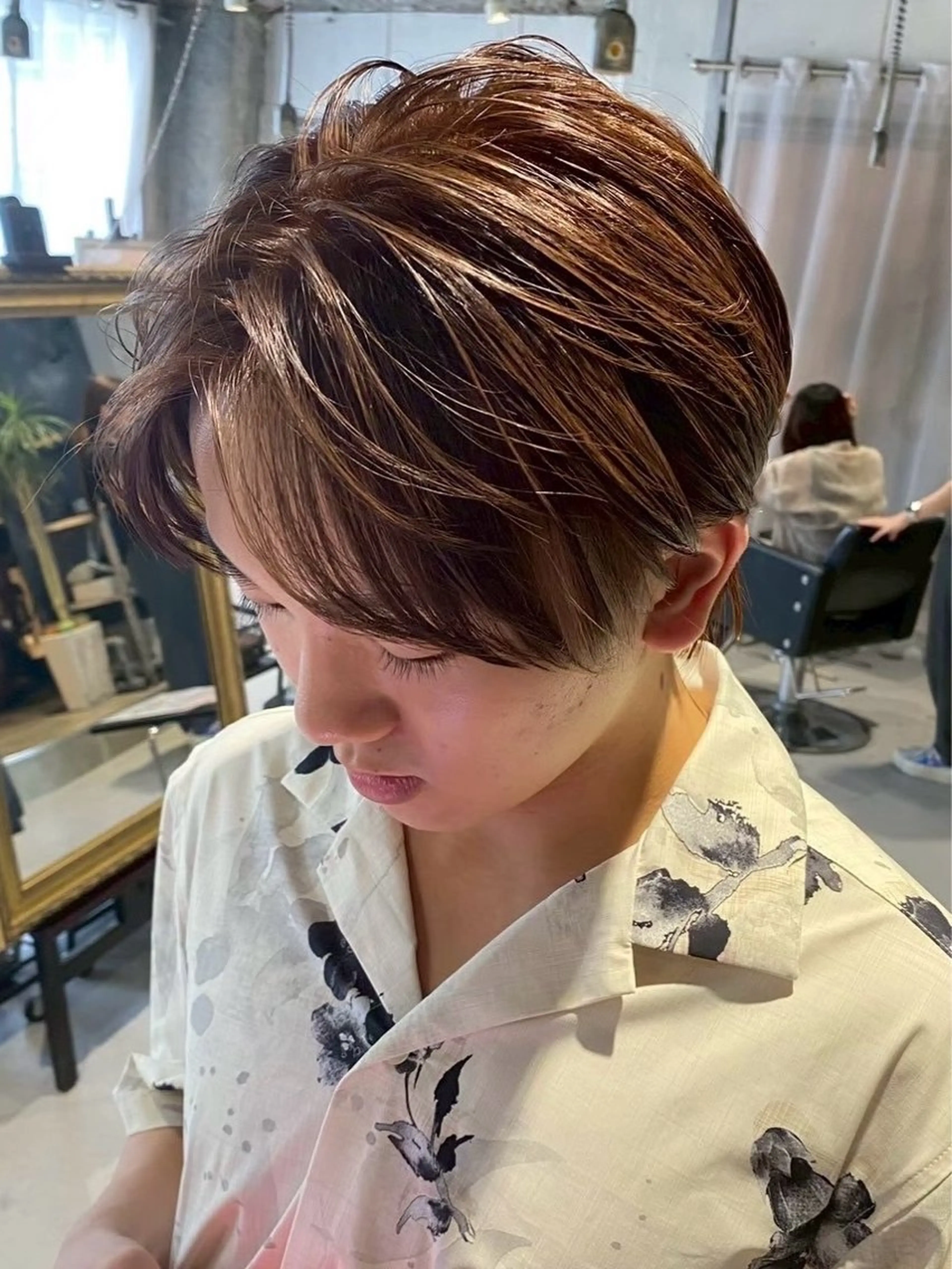 ミディアム カラー メンズ メンズハイライト ハイライトカラー ハイライト カット ヘアカラー 🔥メンズ専門🔥 塩拓巳のヘアスタイル