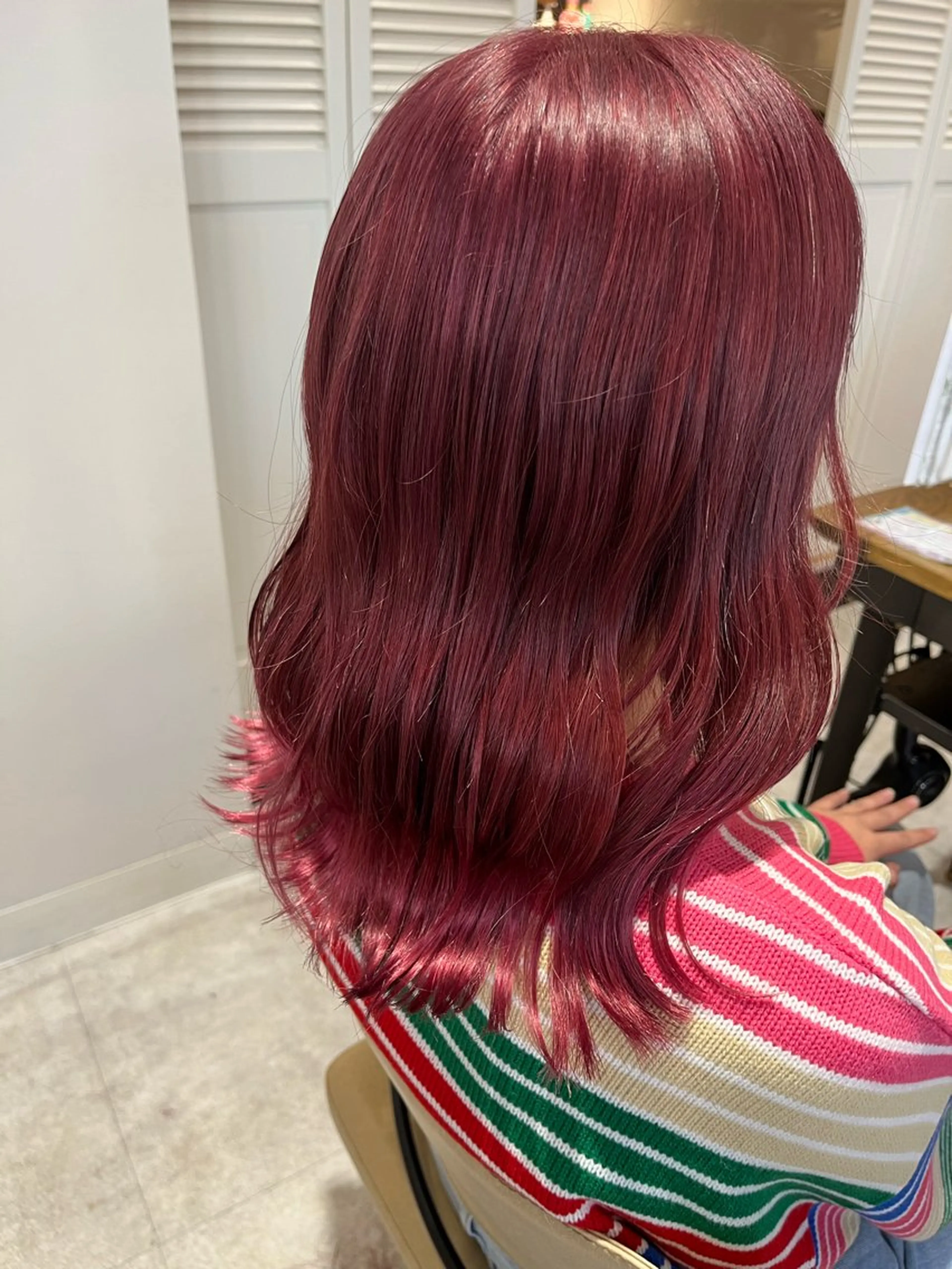ミディアム 高橋 柊和のヘアスタイル
