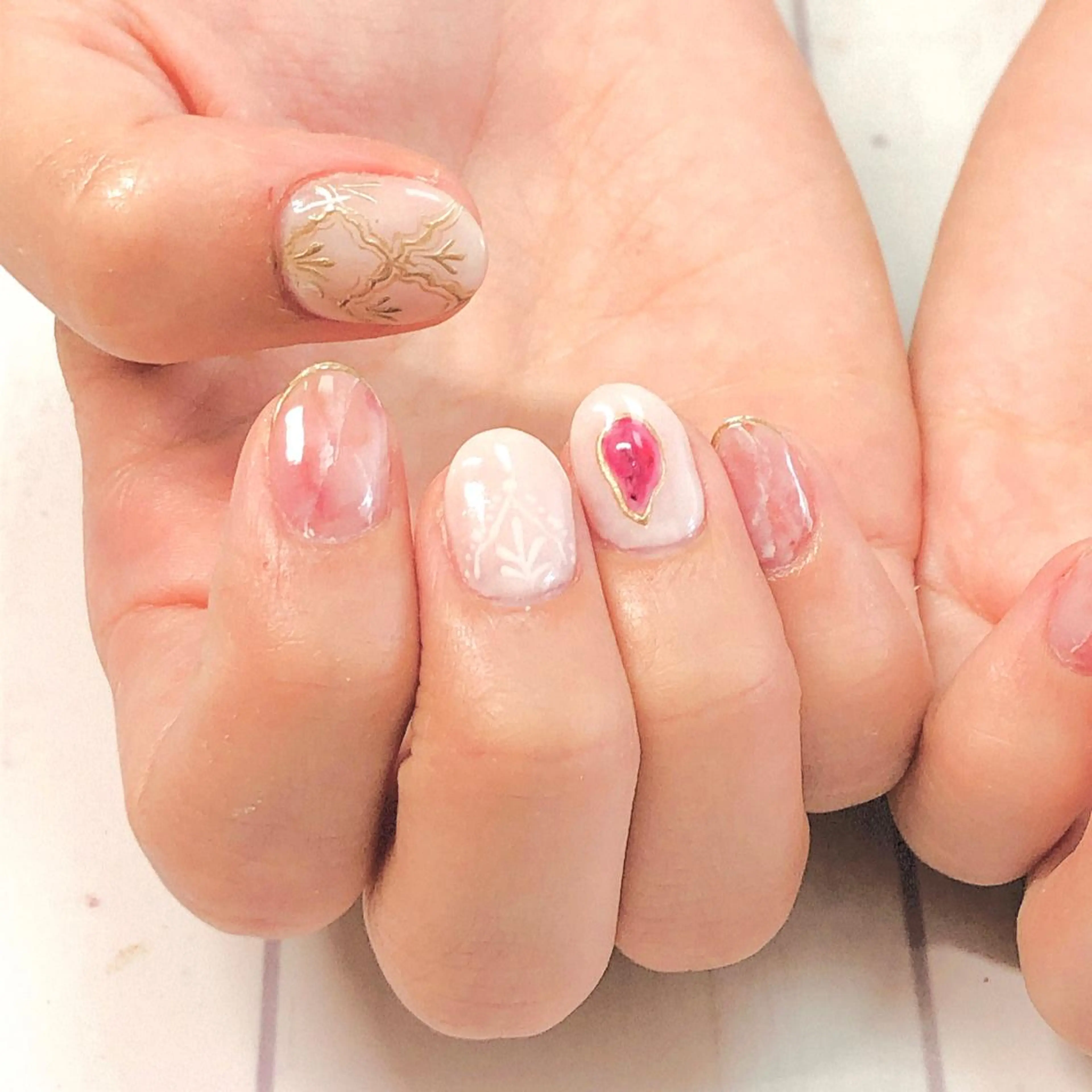 ネイル ハンドネイル nail roomのネイルデザイン