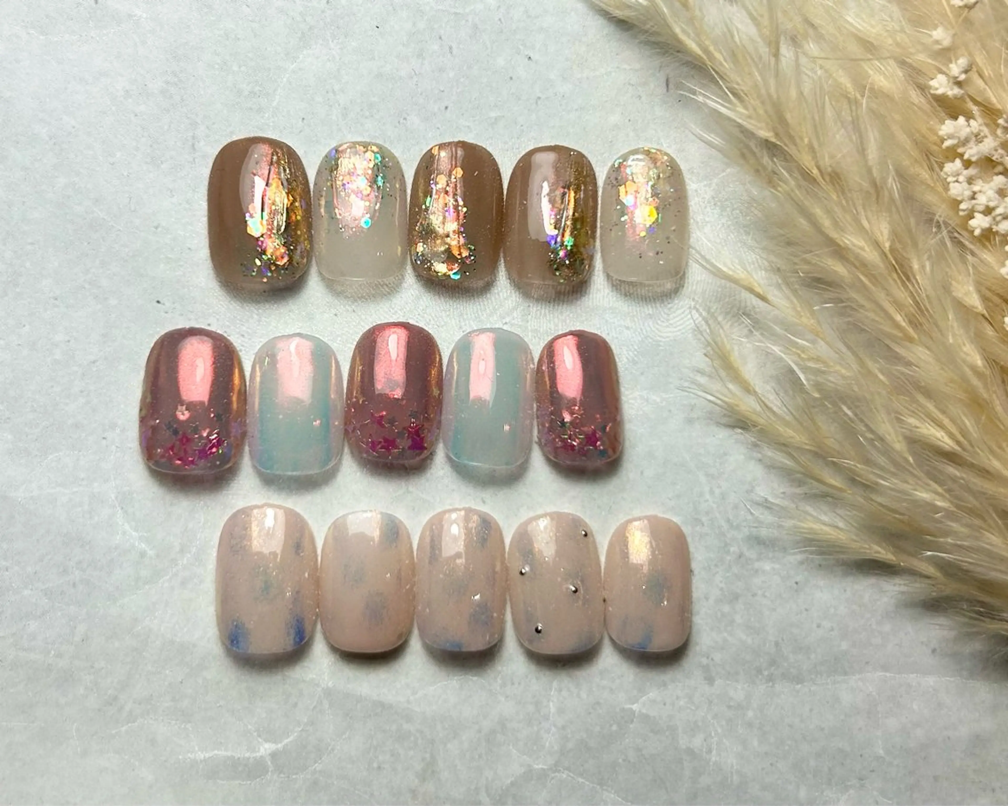 ショート クラシック ネイル JR茨木駅前店のネイルデザイン