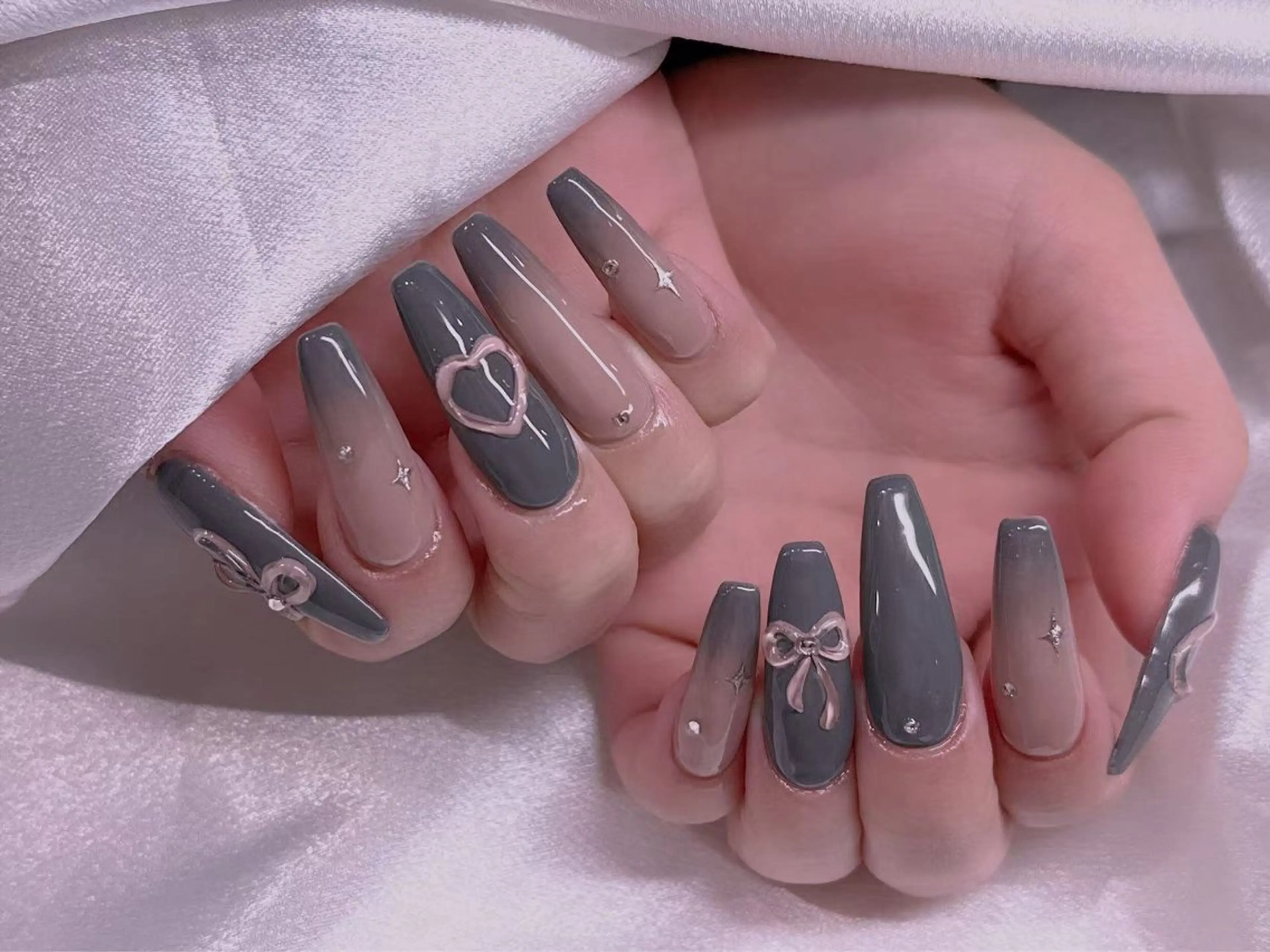 ネイル ハンドネイル リン リンのネイルデザイン