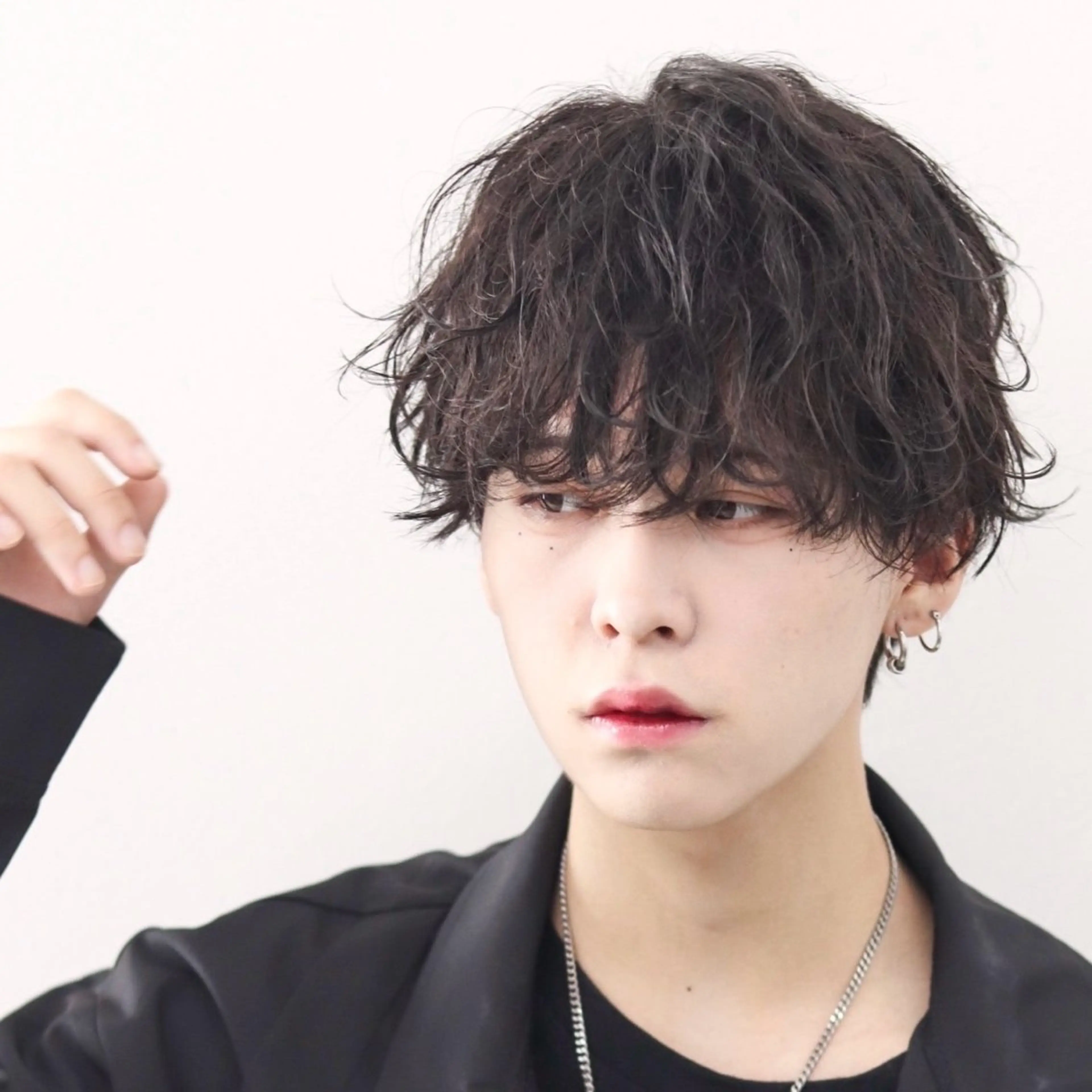 ショート カラー パーマ メンズ マッシュ メンズパーマ カット パーマ 🔥メンズ🔥かっこ いいが正義！代表柿崎のヘアスタイル