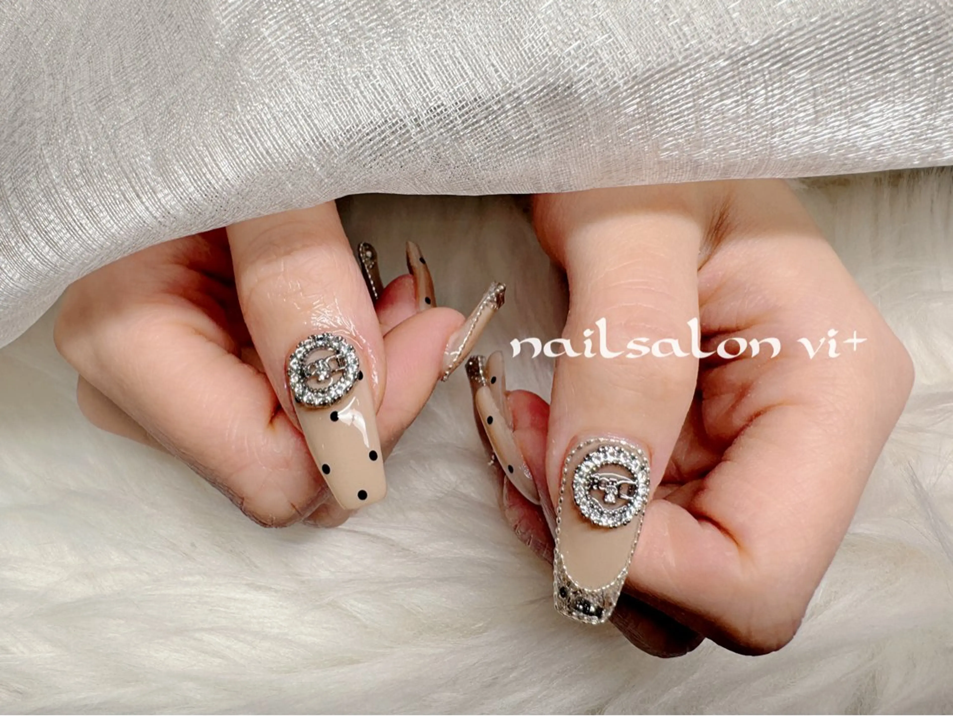 ネイル ✨Nailsalon Vi+✨のネイルデザイン