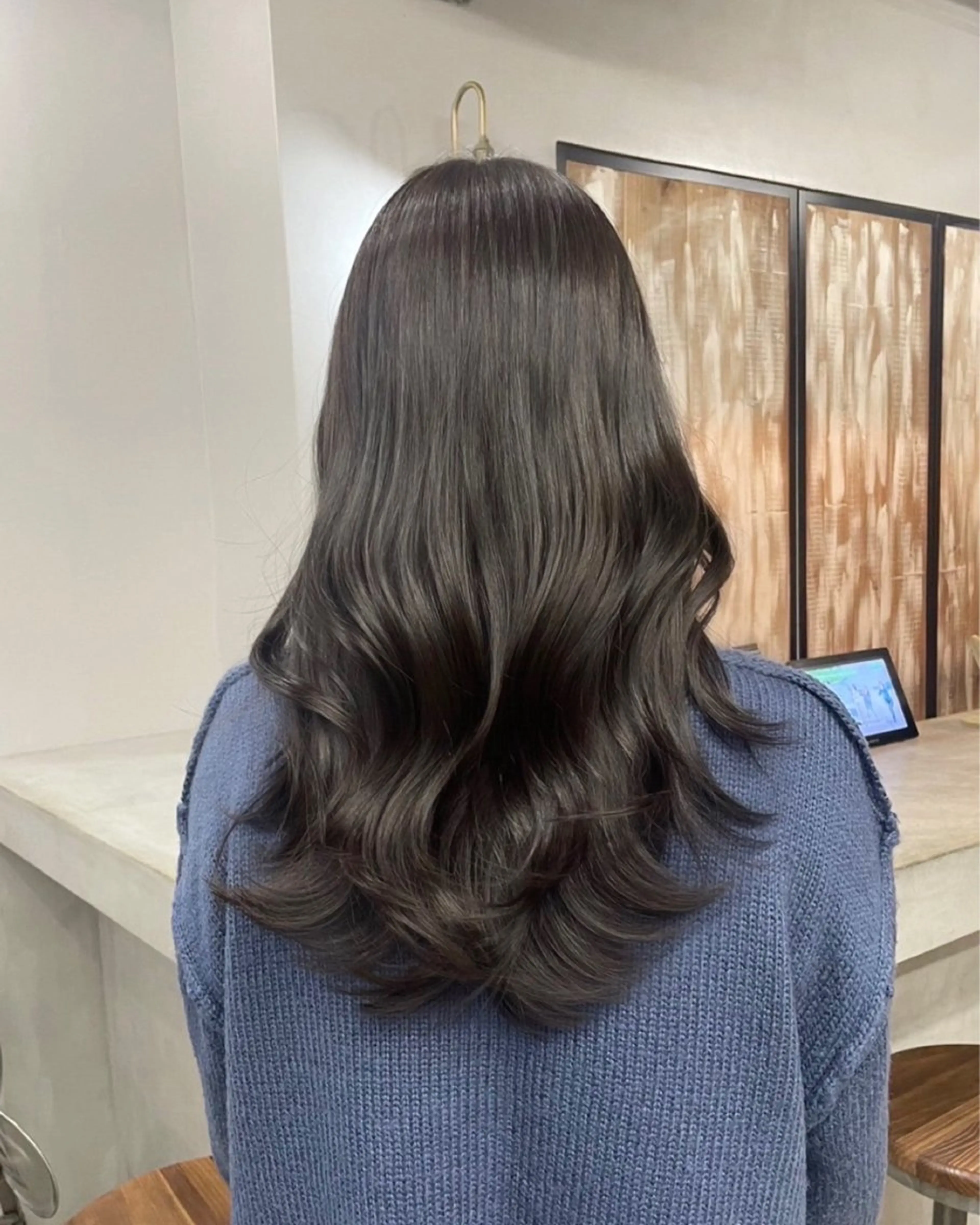 ロング カラー ヘアカラー トリートメント 新宿/韓国ヘア/ 髪質改善ストレートのヘアスタイル