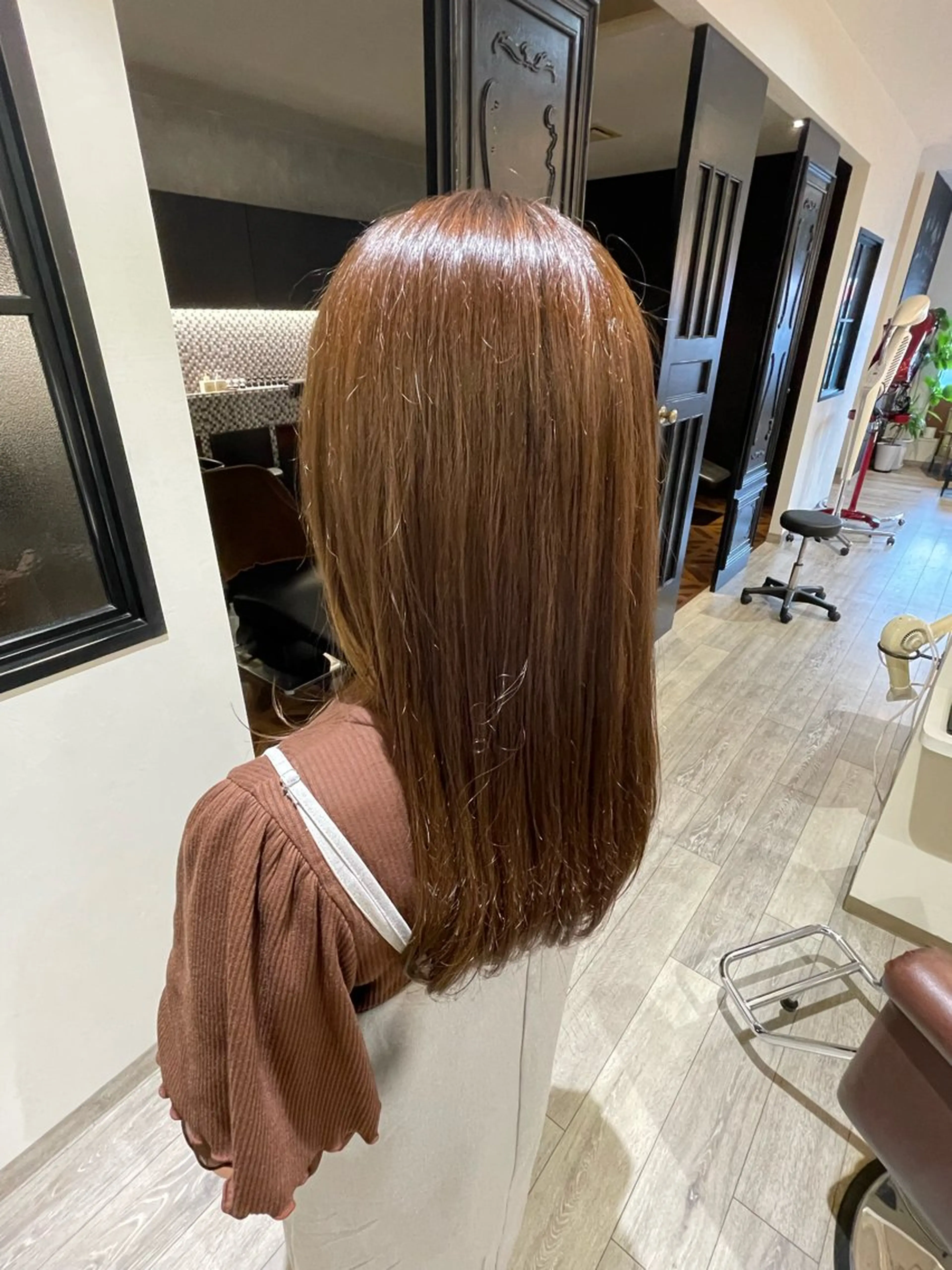 カラー ブラウンカラー 宮崎 由梨のヘアスタイル