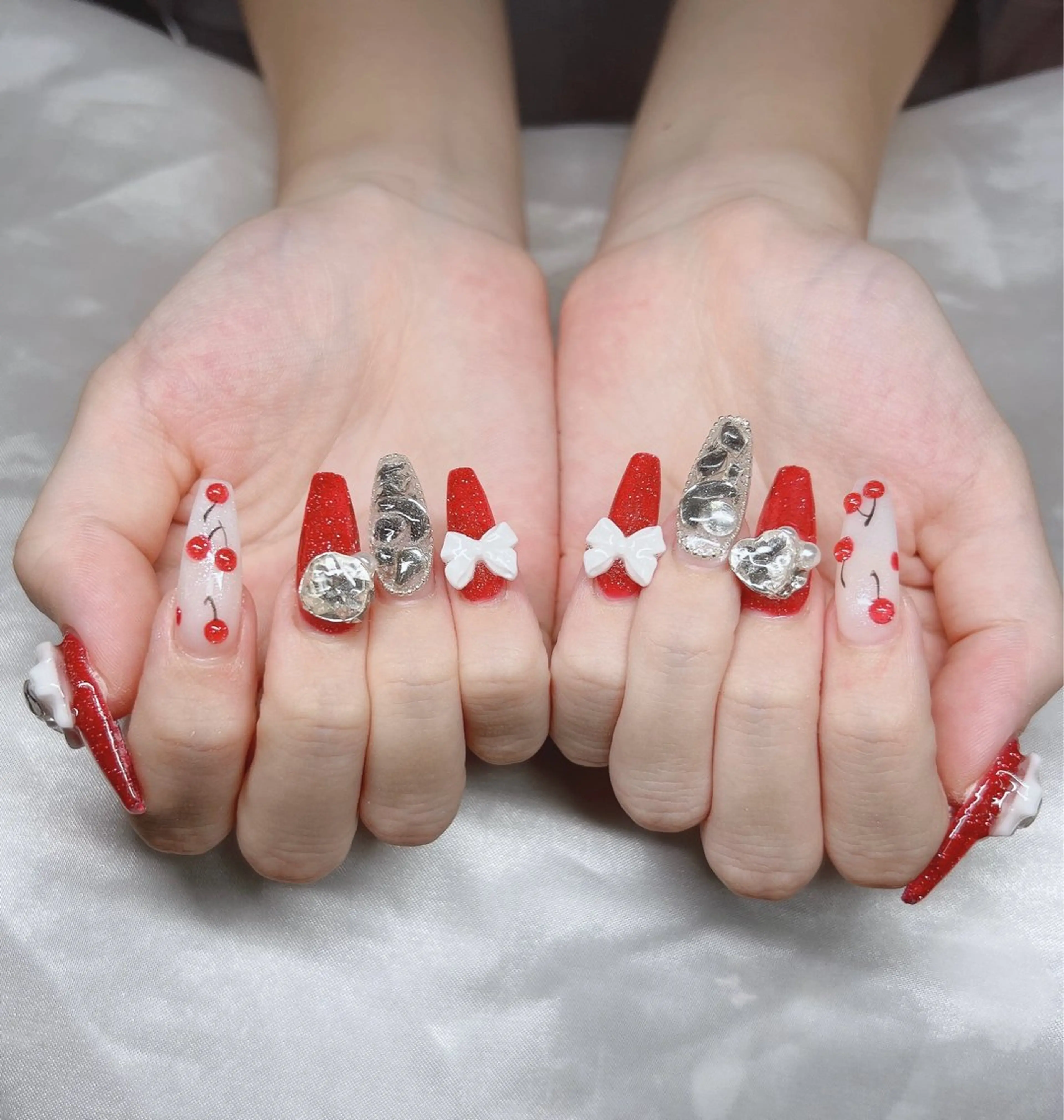 ネイル 長さ出し グラデーション キラキラネイル マグネットネイル ニュアンスネイル ハンドネイル Lee Nails チップ長さだし専門店のネイルデザイン