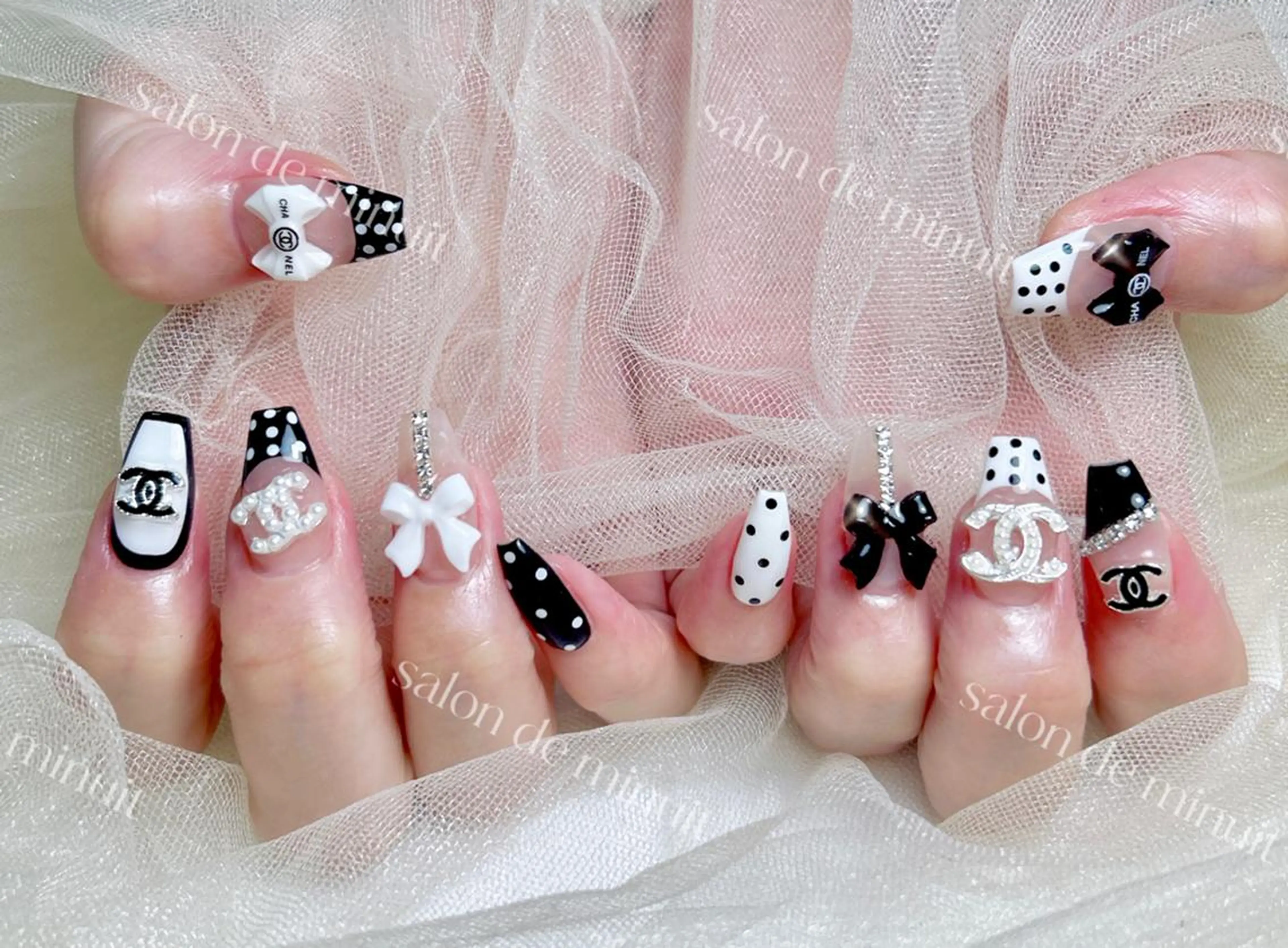 ネイル ハンドネイル ハンドケア Momo 🤍のネイルデザイン