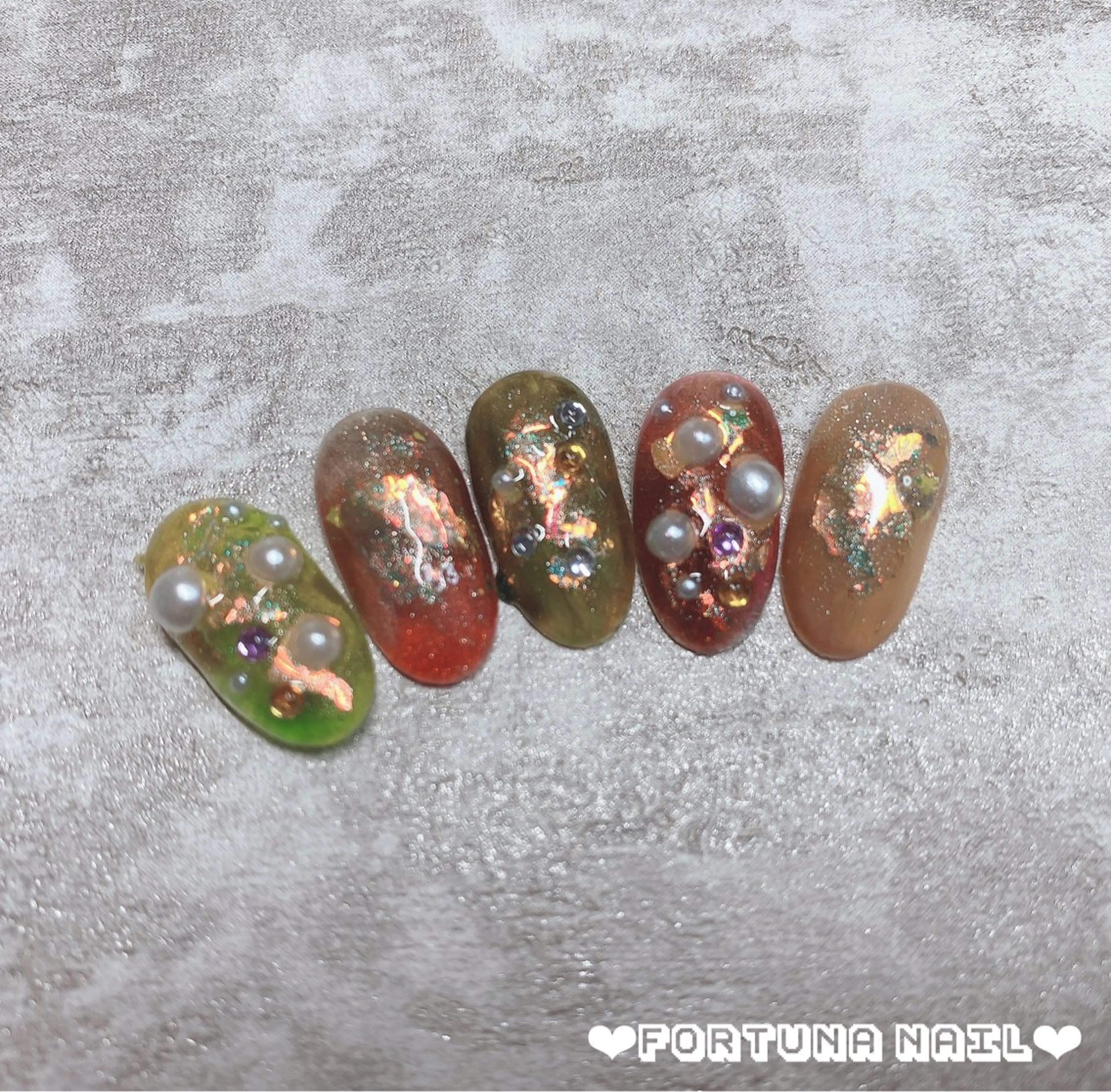 ネイル ハンドネイル Nail •Head スパFortunaのネイルデザイン