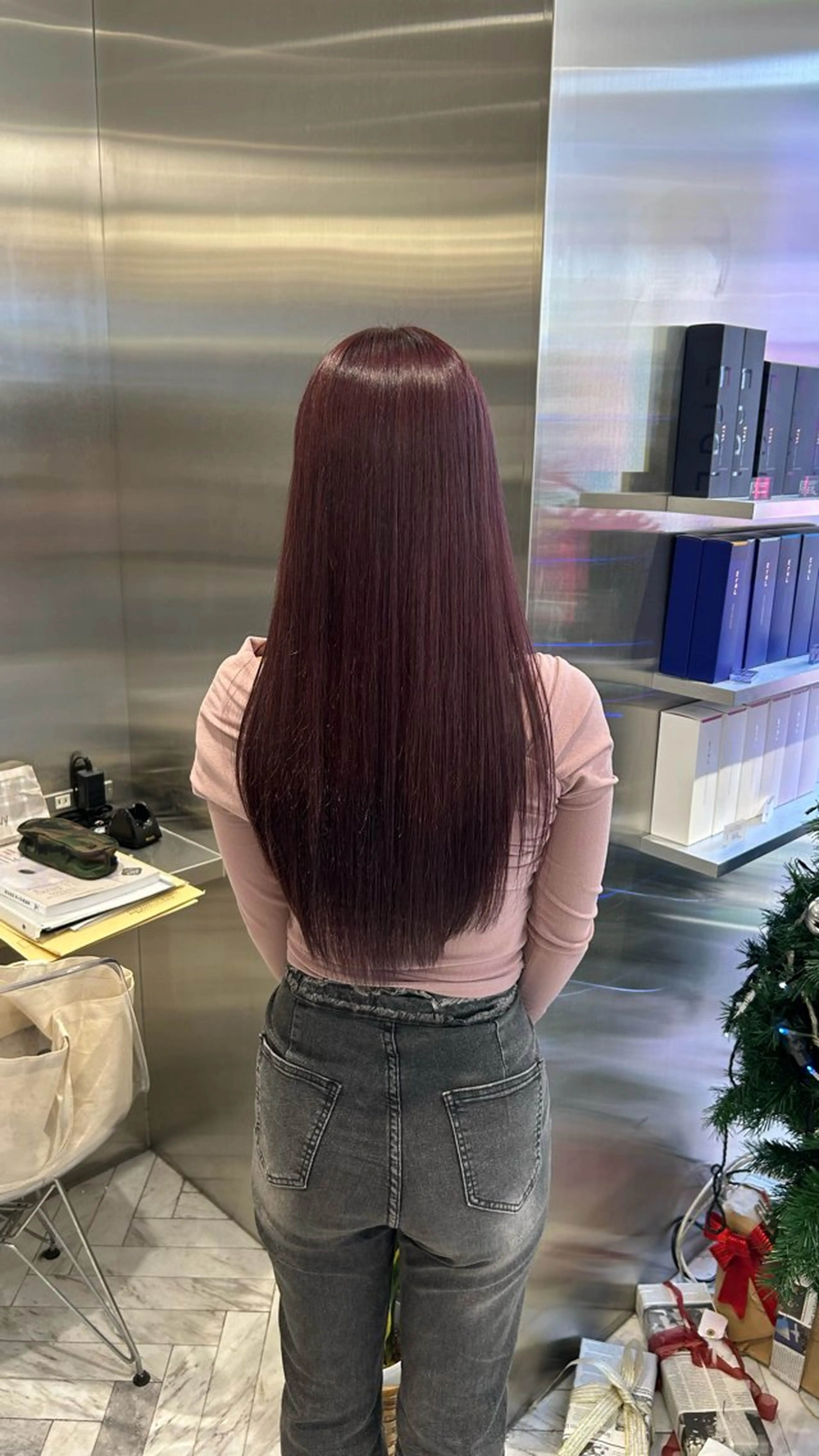 ロング カラー ヘアカラー himari💜 ハイトーンカラーのヘアスタイル