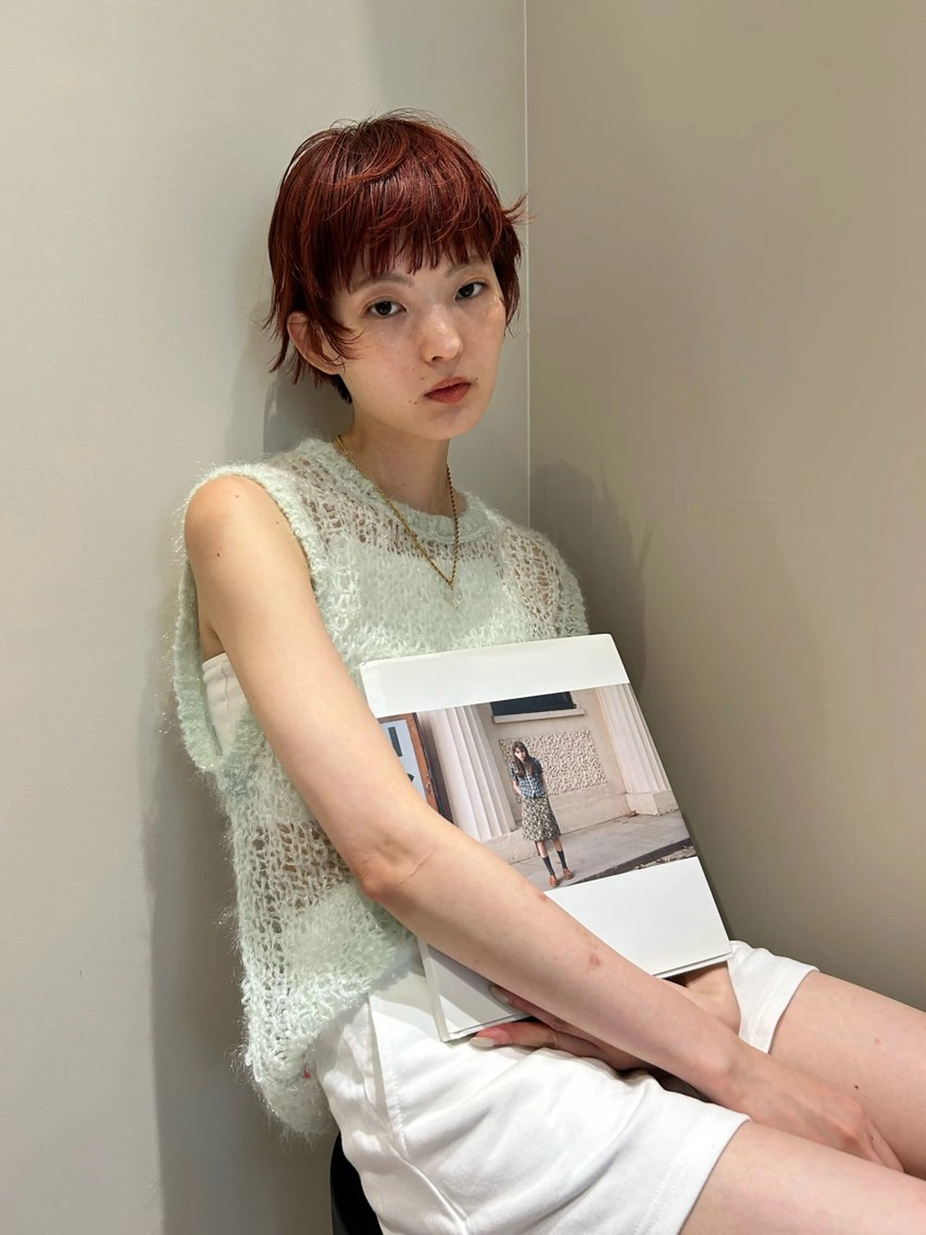 ショート カラー ブリーチ ブリーチなしカラー オレンジ オレンジレッド レッドカラー yewscent / konaのヘアスタイル