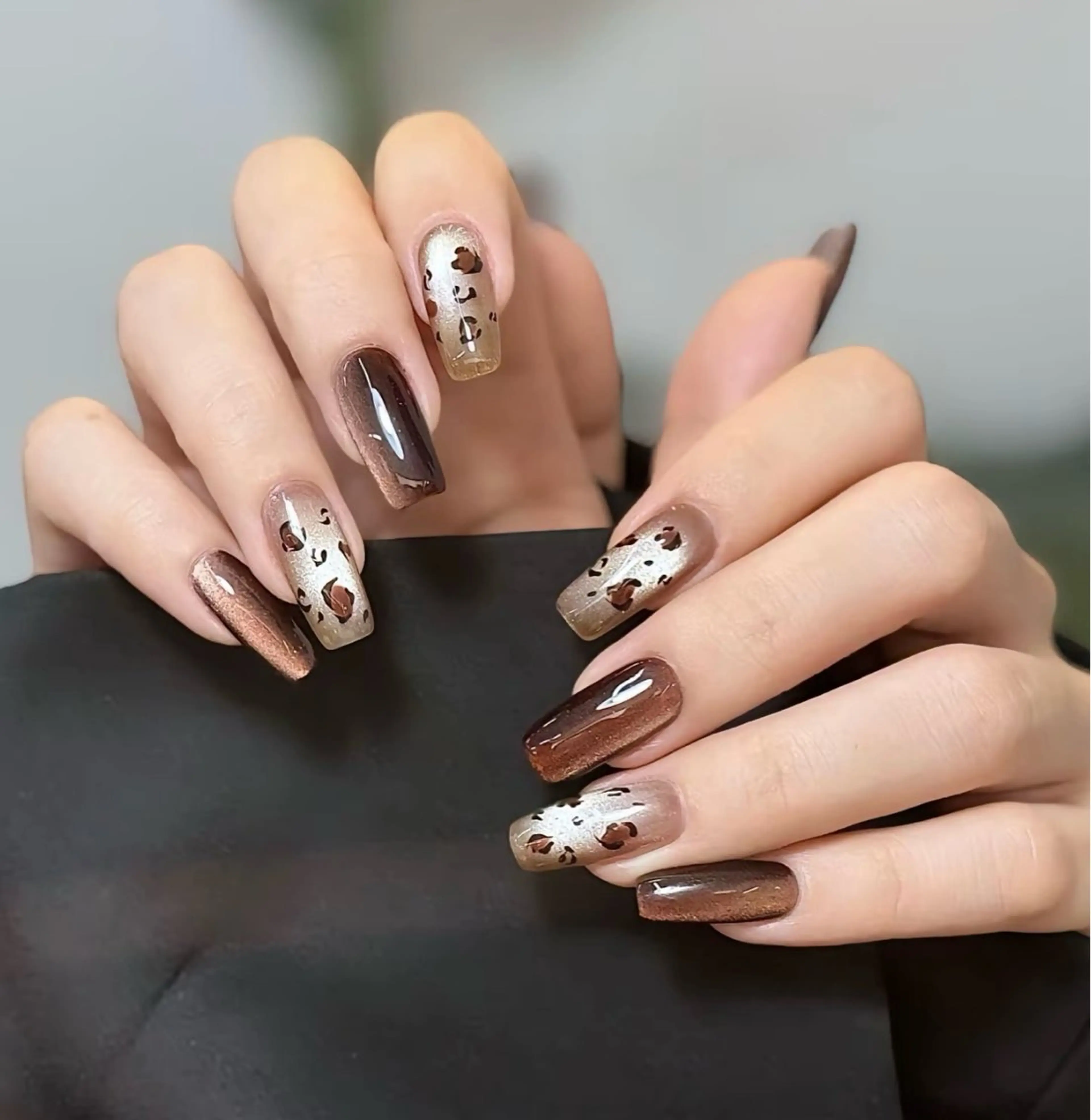 ネイル LEDアイラッシュ ∩_∩アオイのマツエク・マツパデザイン